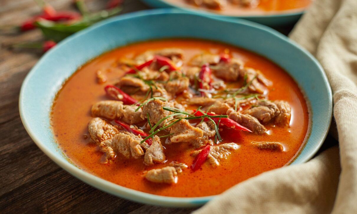 Апетитний паприкаш 