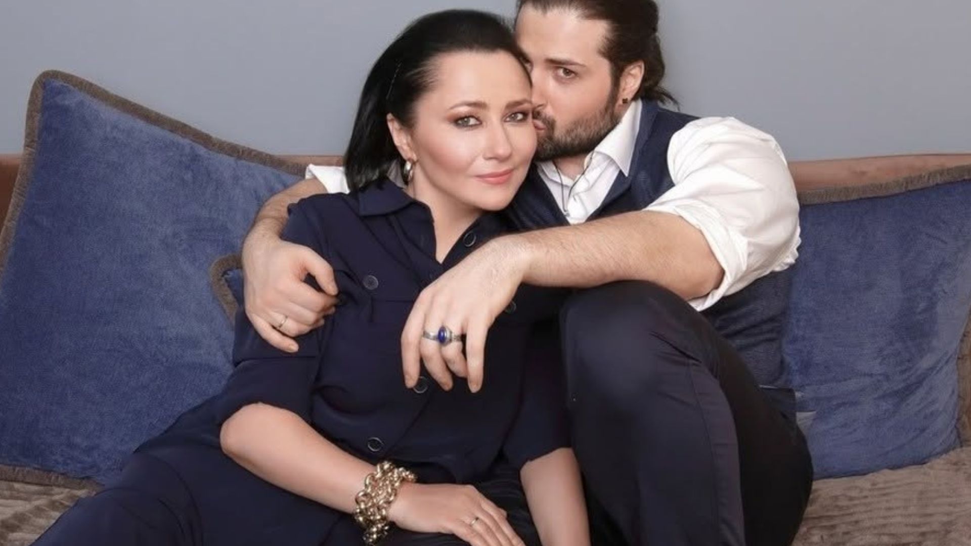 Олена Мозгова вперше розповіла, чому розходилася зі своїм чоловіком Девідом Аксельродом - Show24 Олена Мозгова вперше розповіла, чому розходилася зі своїм чоловіком Девідом Аксельродом - Show24