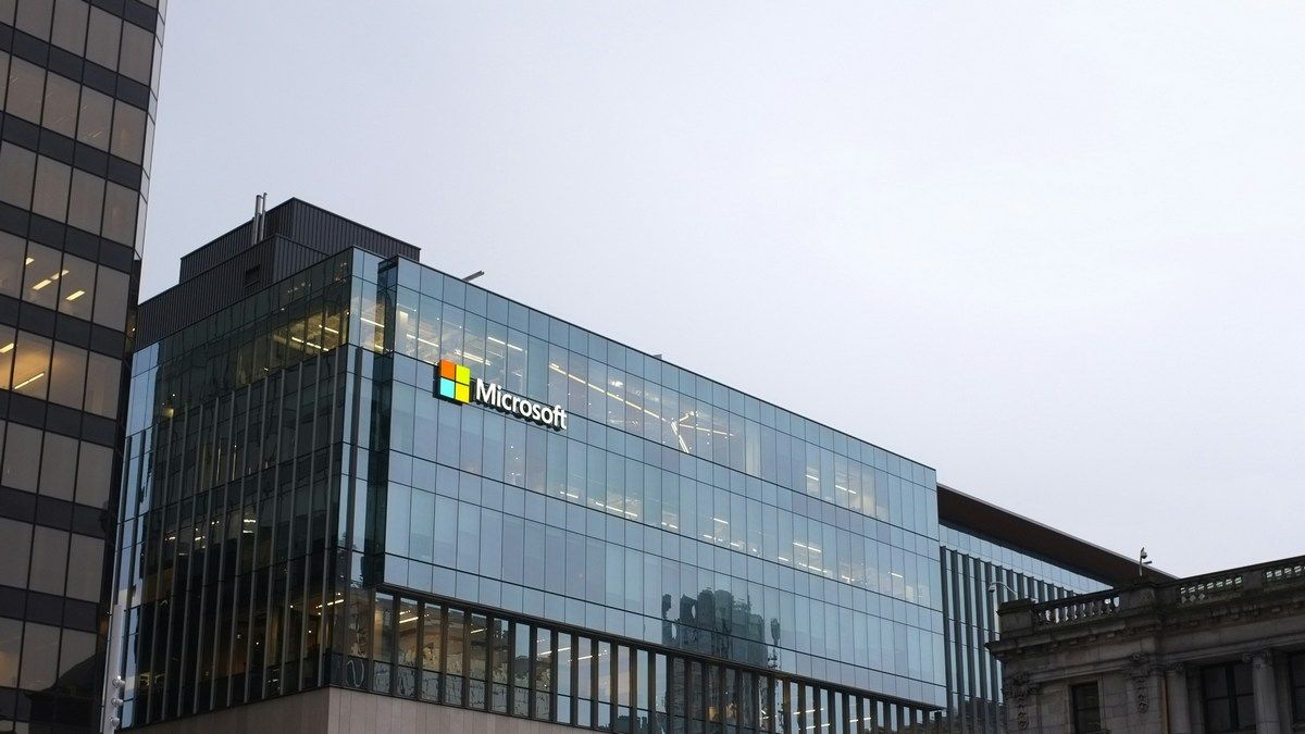 Протести в Microsoft через контракт з Ізраїлем - що відбувається всередині компанії Протести в Microsoft через контракт з Ізраїлем - що відбувається всередині компанії