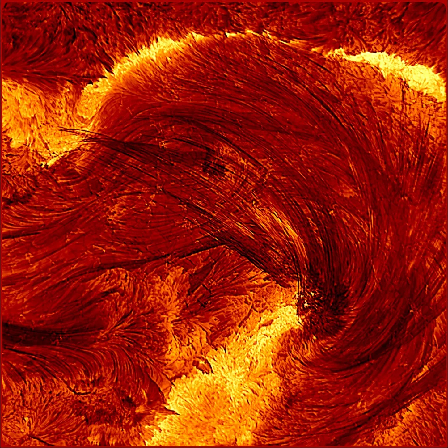 Впервые астрономы непосредственно наблюдали самые маленькие магнитные петли Солнца, скрытые внутри массивной солнечной вспышки