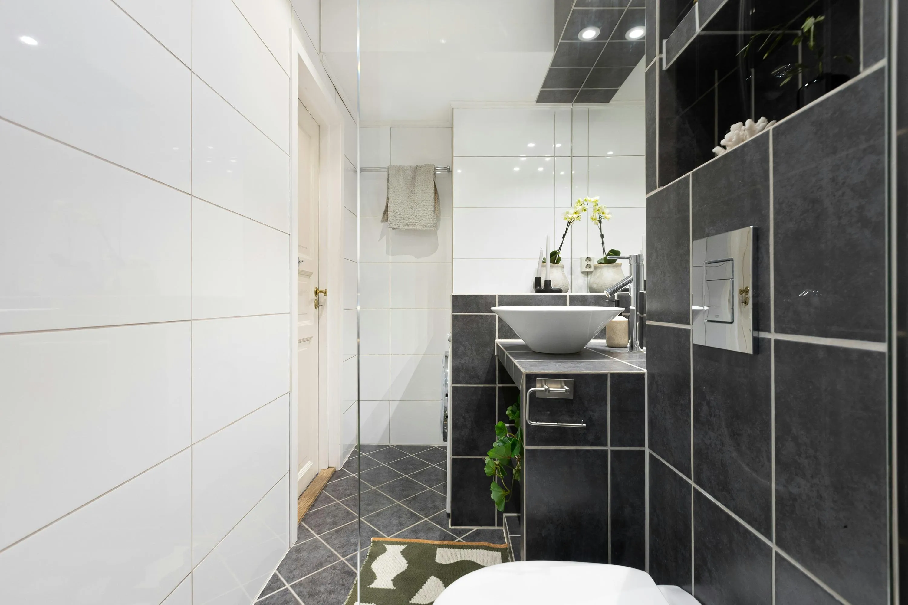 Трендовое сочетание в ванной комнате Трендовое сочетание в ванной комнате