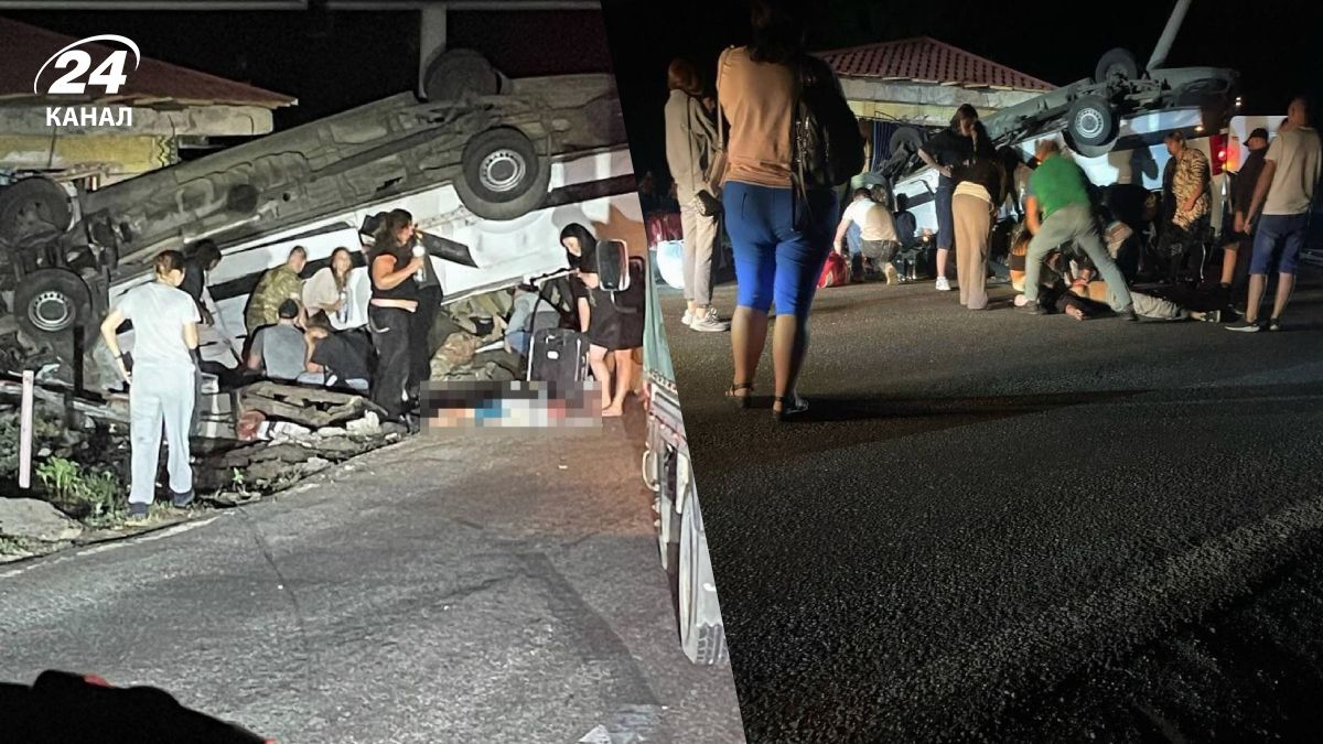 На Миколаївщині мікроавтобус із пасажирами потрапив у аварію На Миколаївщині мікроавтобус із пасажирами потрапив у аварію