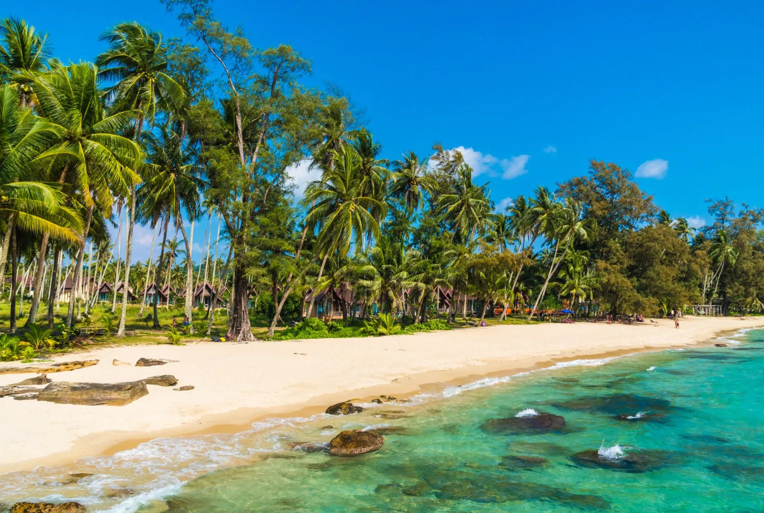 Тропический пляж