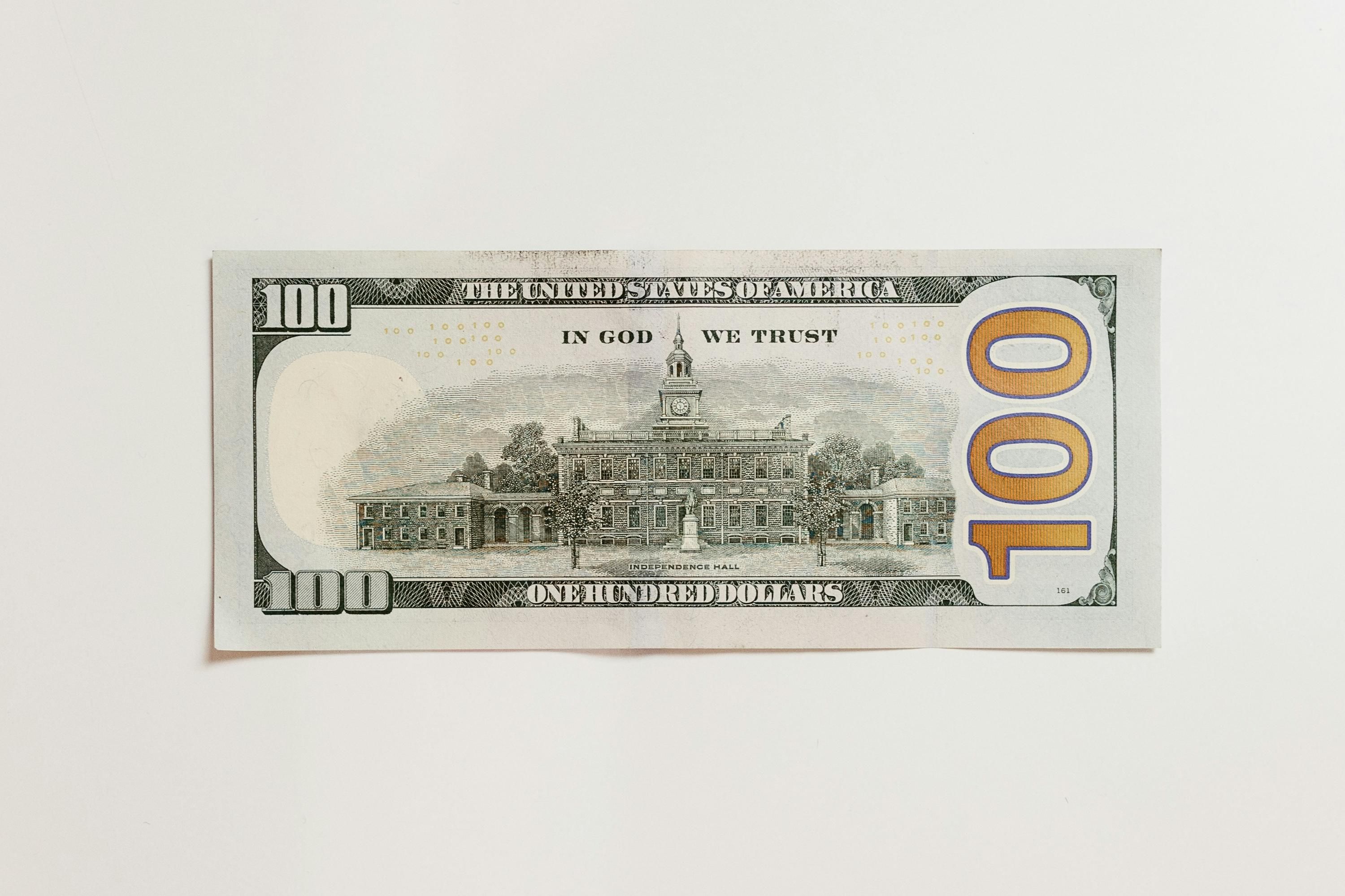 Курс в обменниках сегодня 1 сентября - сколько стоит доллар в сентябре, какая цена евро Курс в обменниках сегодня 1 сентября - сколько стоит доллар в сентябре, какая цена евро