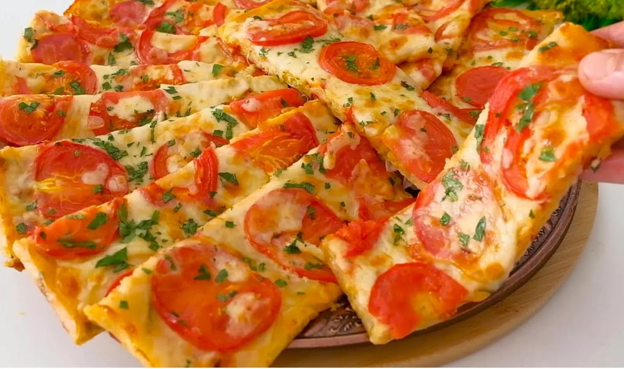 Картопляна піца за лічені хвилини Картопляна піца за лічені хвилини