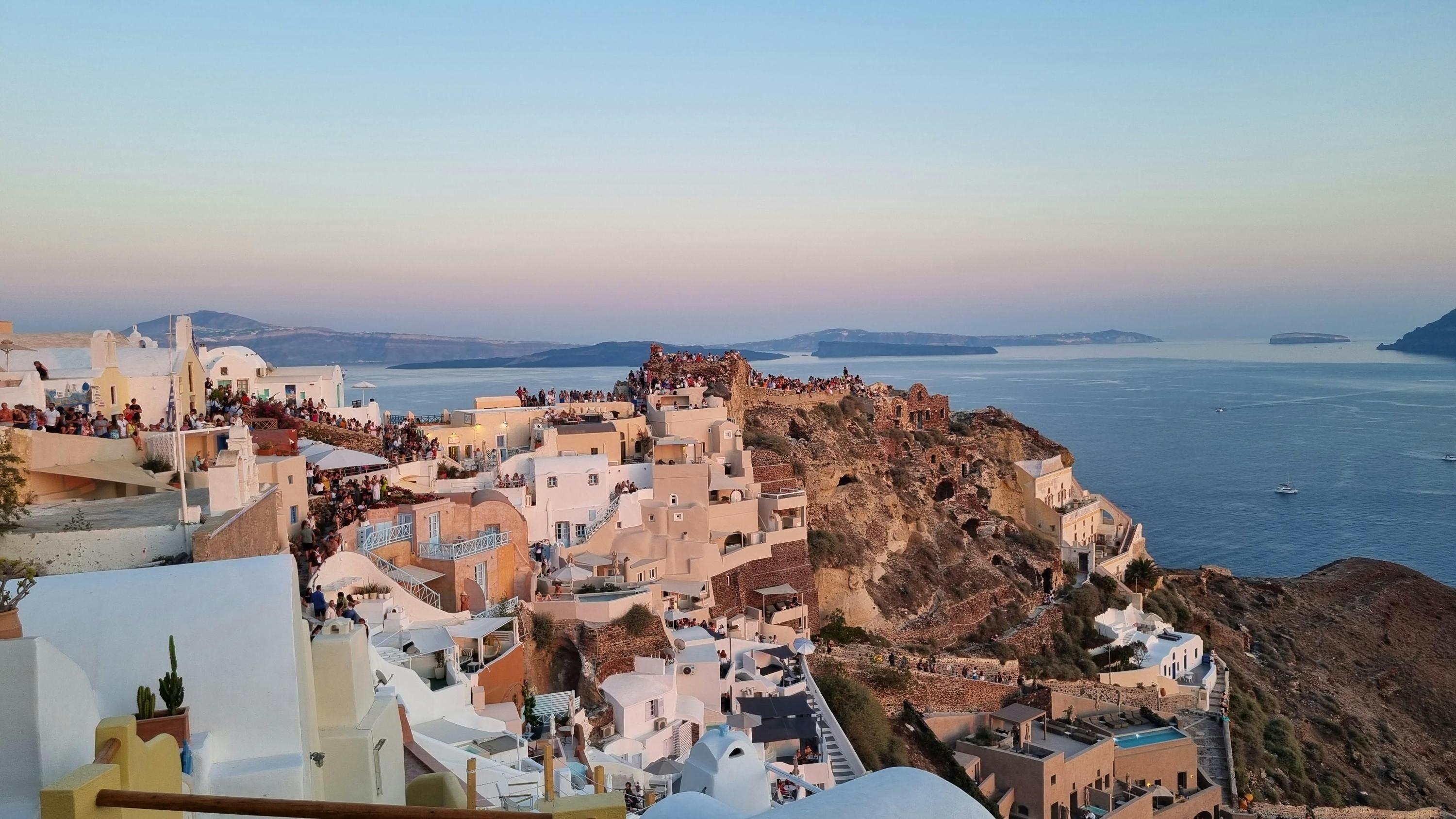 В Греции появились новые штрафы, которые могут получить туристы В Греции появились новые штрафы, которые могут получить туристы