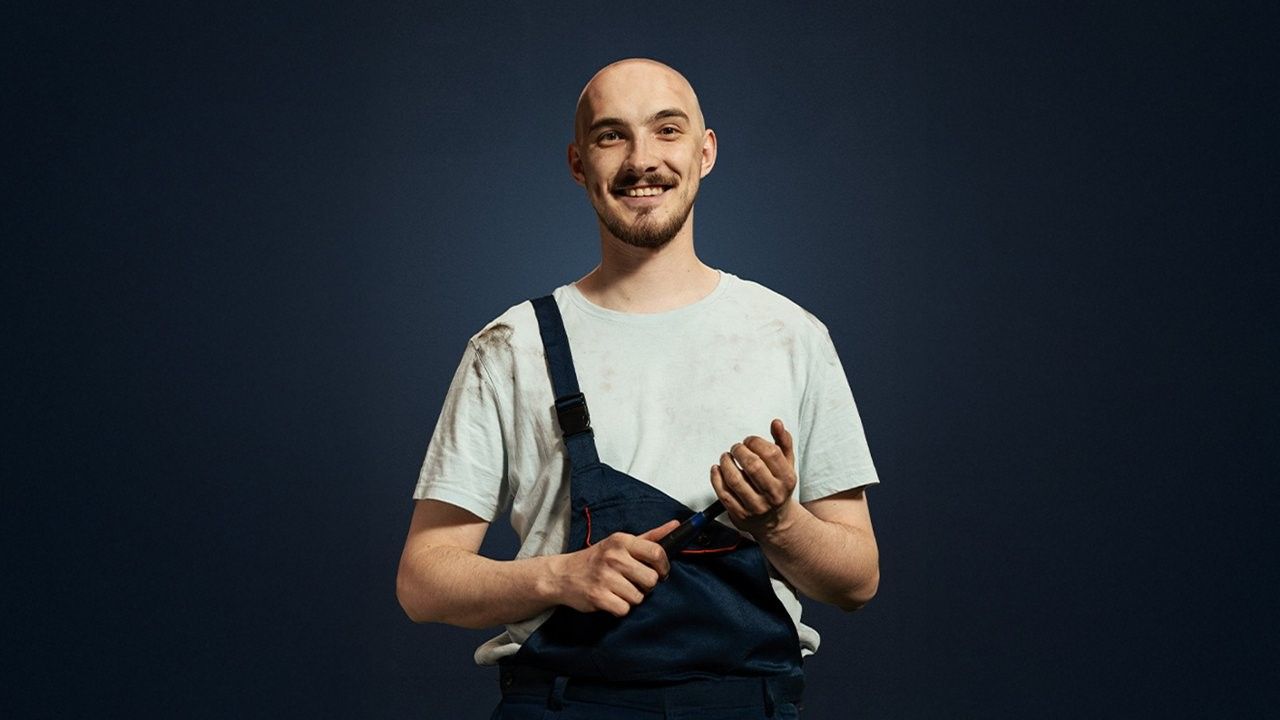 Надихалися людьми й творили в атмосфері любові: щире інтерв'ю з акторами серіалу Вітя - 24 Канал Надихалися людьми й творили в атмосфері любові: щире інтерв'ю з акторами серіалу Вітя - 24 Канал