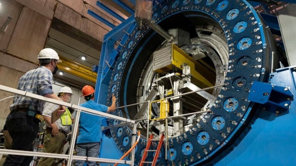 Детектор sPHENIX таємниці раннього Всесвіту - як вивчають кварк-глюонну плазму Детектор sPHENIX таємниці раннього Всесвіту - як вивчають кварк-глюонну плазму