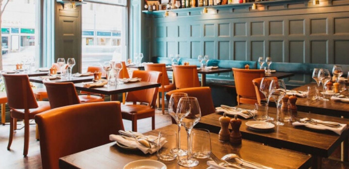 Налоговая взялась за рестораны с подозрительно низкими выручками - Бизнес Налоговая взялась за рестораны с подозрительно низкими выручками - Бизнес