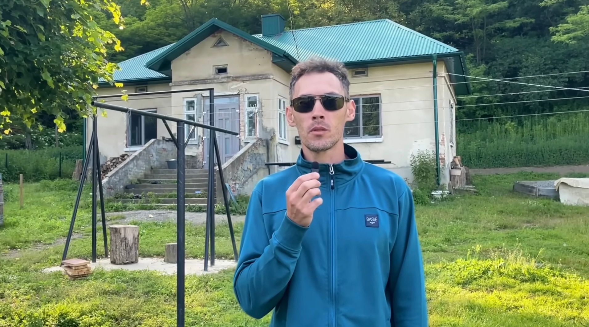 Пара купила дом в селе за 4 тысячи долларов - это было только началом - Недвижимость Пара купила дом в селе за 4 тысячи долларов - это было только началом - Недвижимость