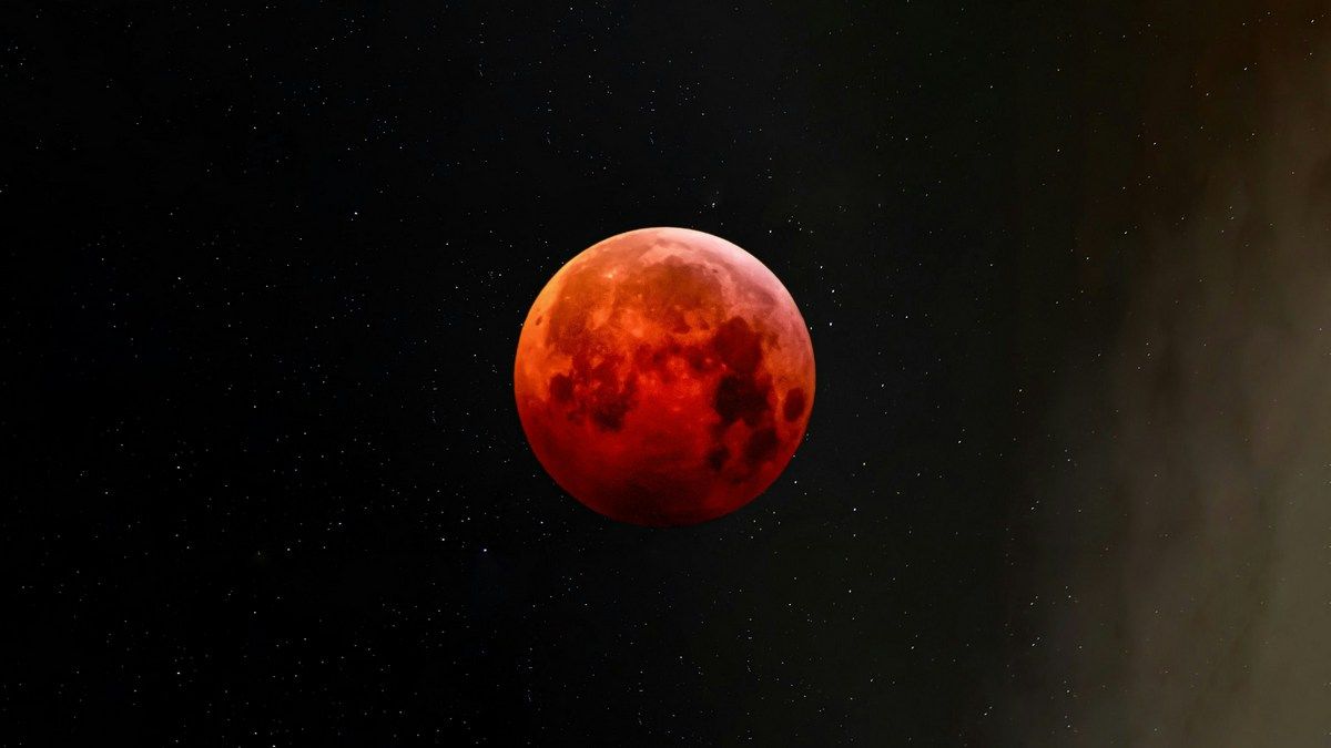 Кровавая Луна ожидается 7 сентября 2025 года