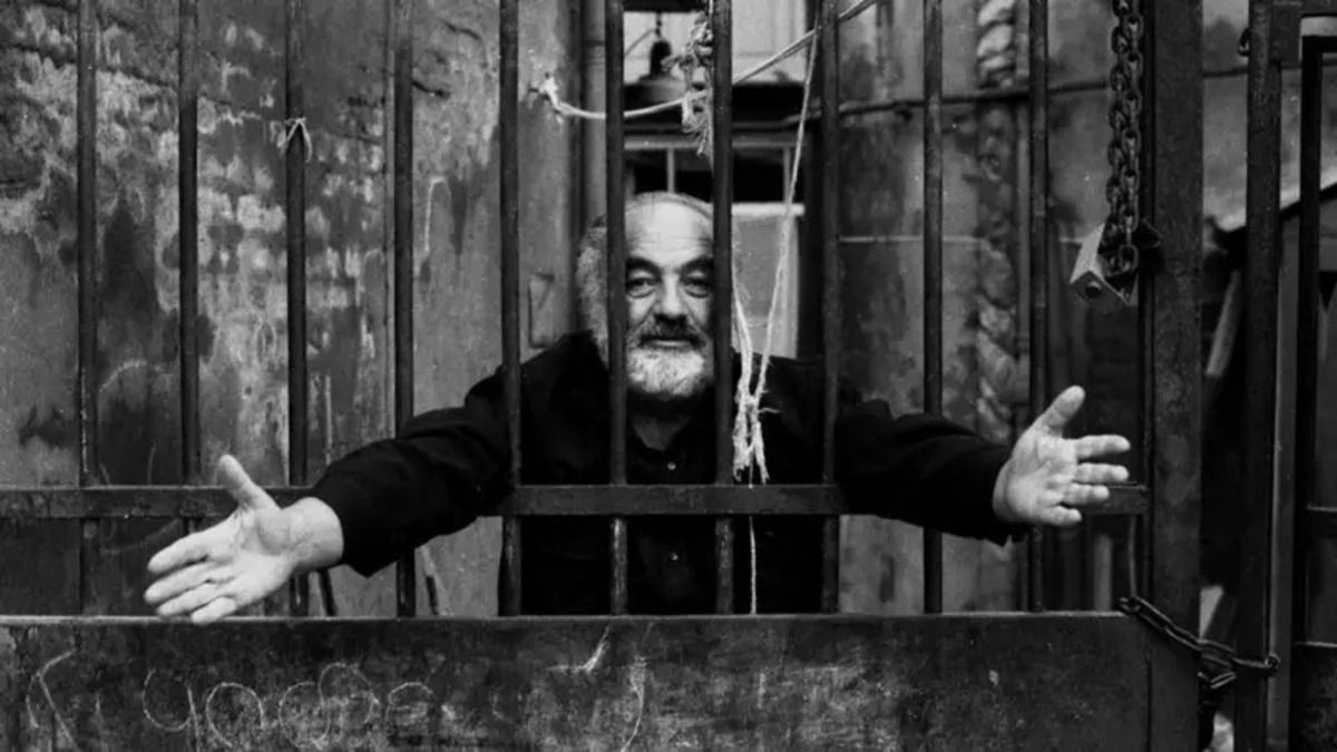 Леді Гага й Мадонна повторили сцени з фільму Параджанова Леді Гага й Мадонна повторили сцени з фільму Параджанова