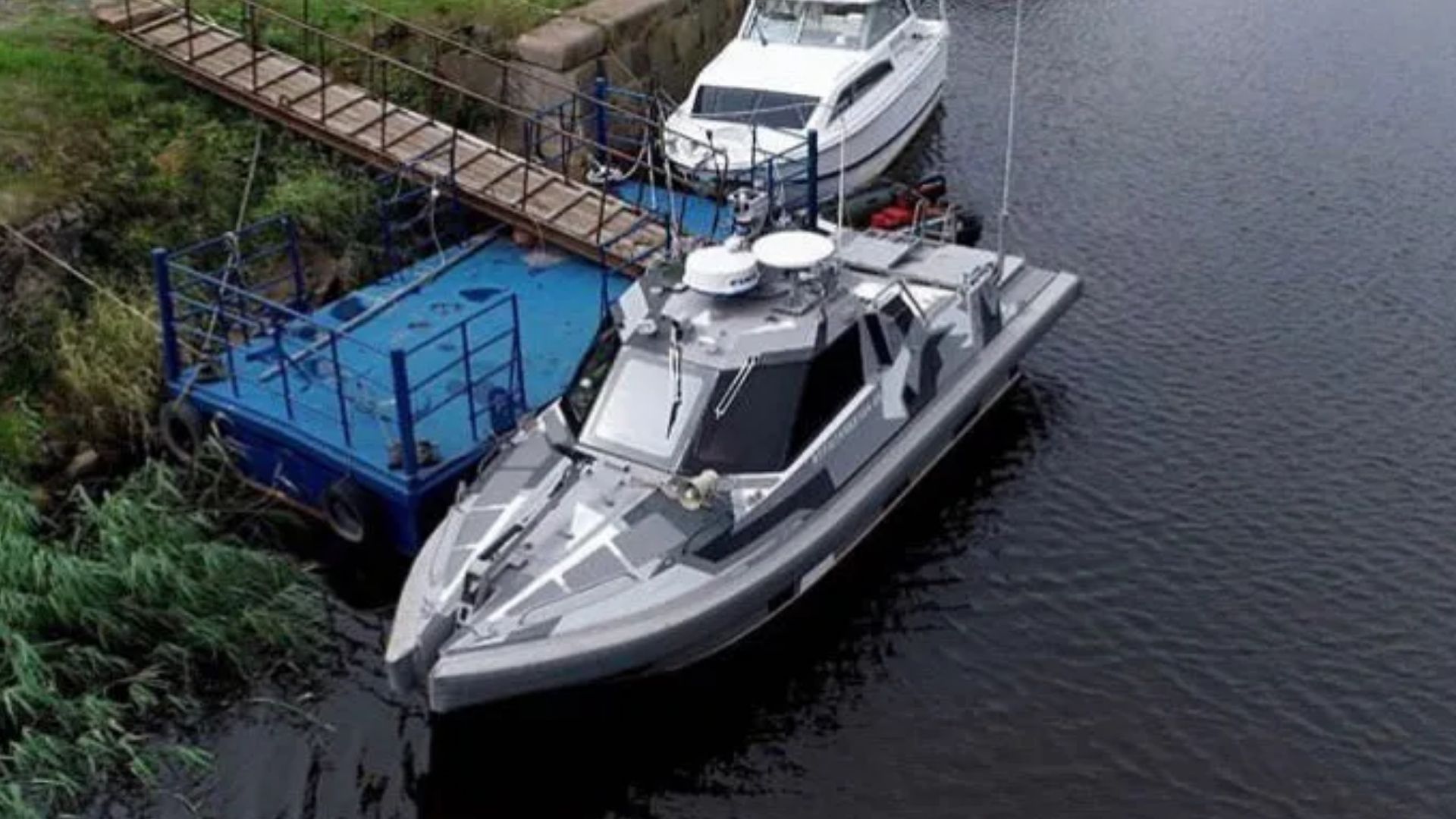 Роосіяни тепер застосовують надводні БпЛА