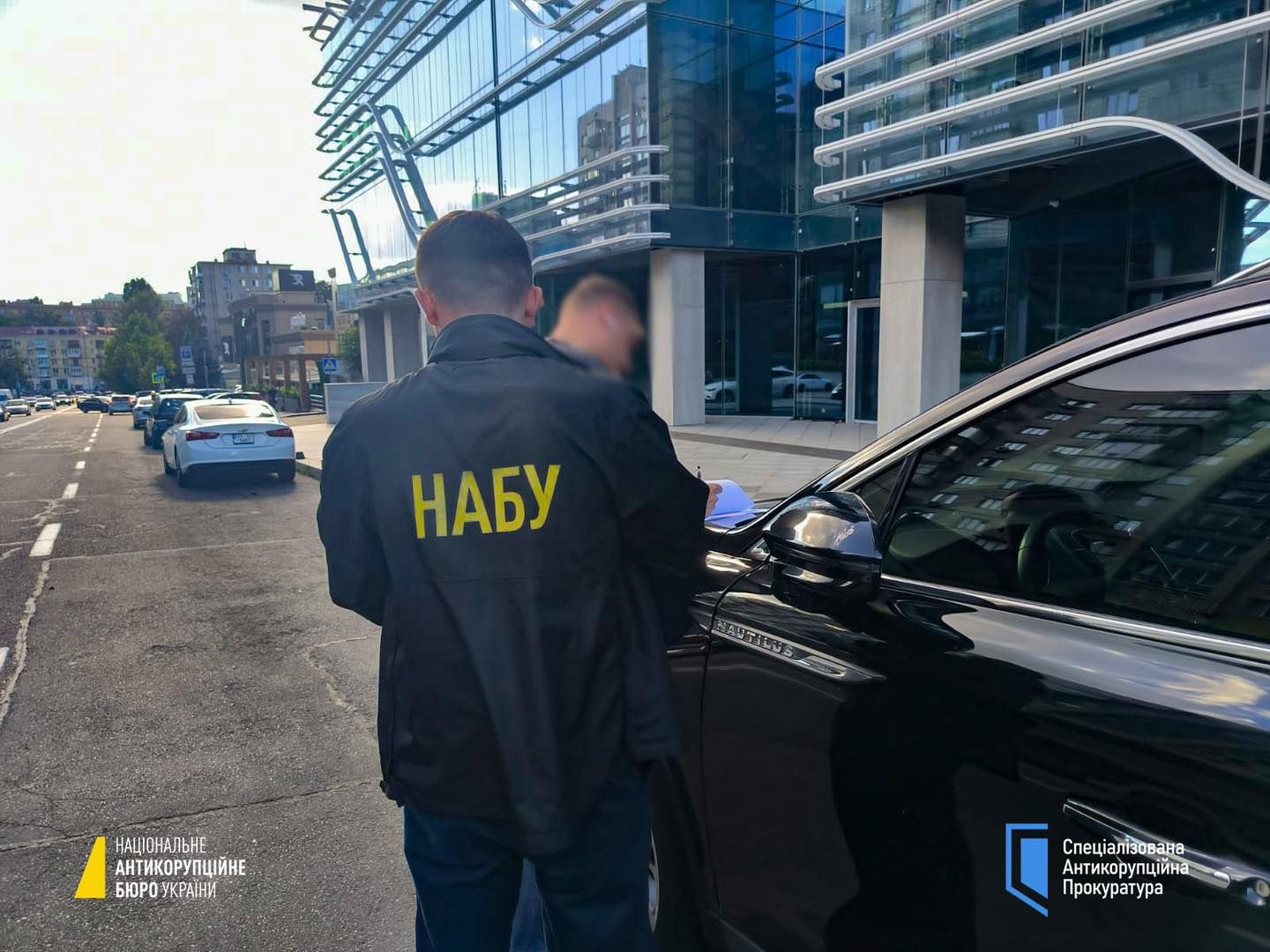 Посадовцю Міноборони оголосили підозру