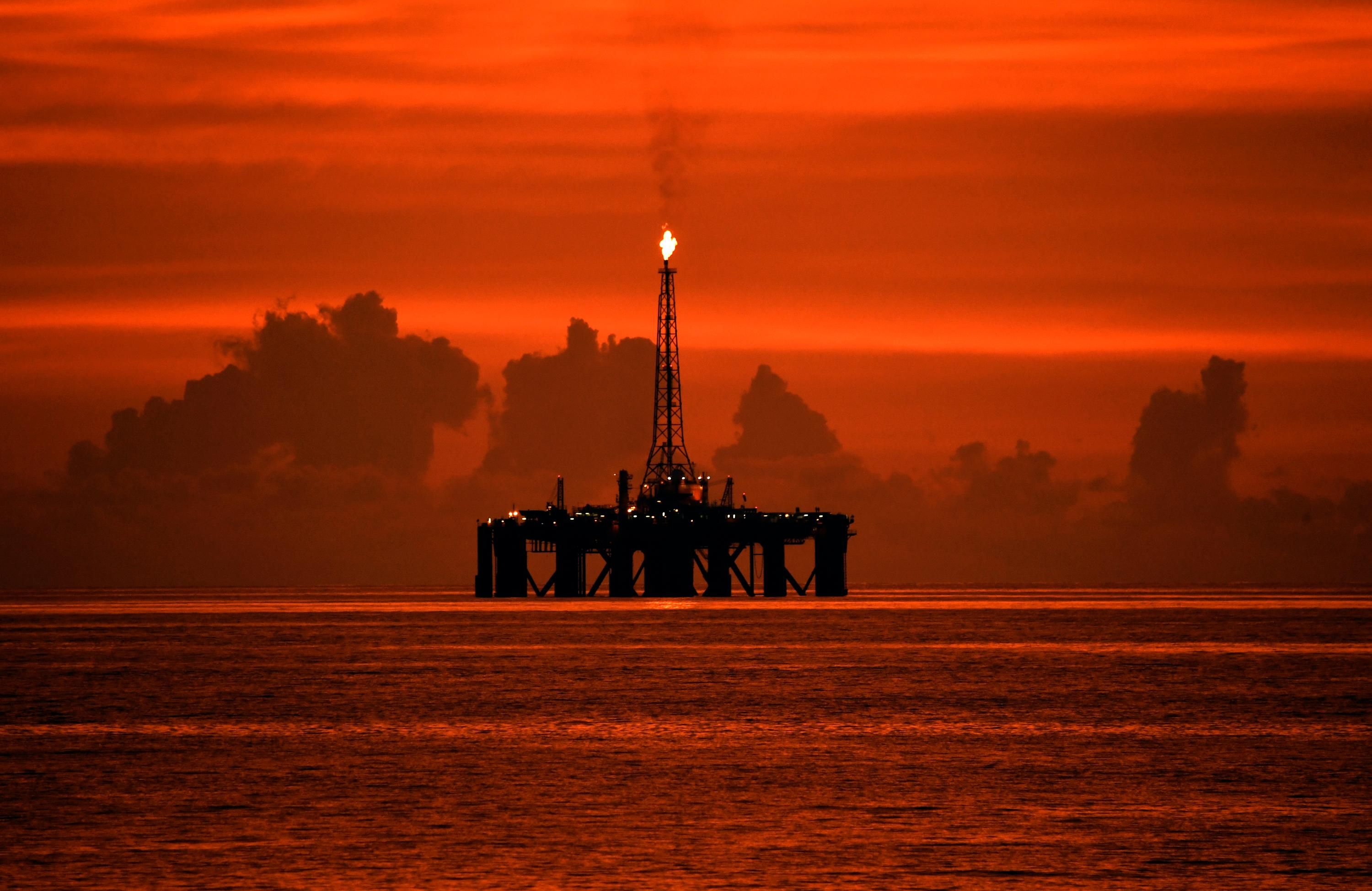 "Подготовка к вторжению": как Китай бурит скважины в исключительной экономической зоне Тайваня - Экономика