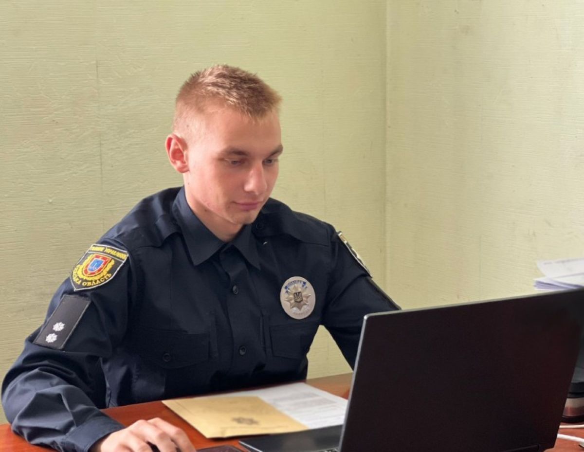 Правоохоронці затримали чоловіка, який викрав авто військовослужбовців ТЦК - 24 Канал Правоохоронці затримали чоловіка, який викрав авто військовослужбовців ТЦК - 24 Канал