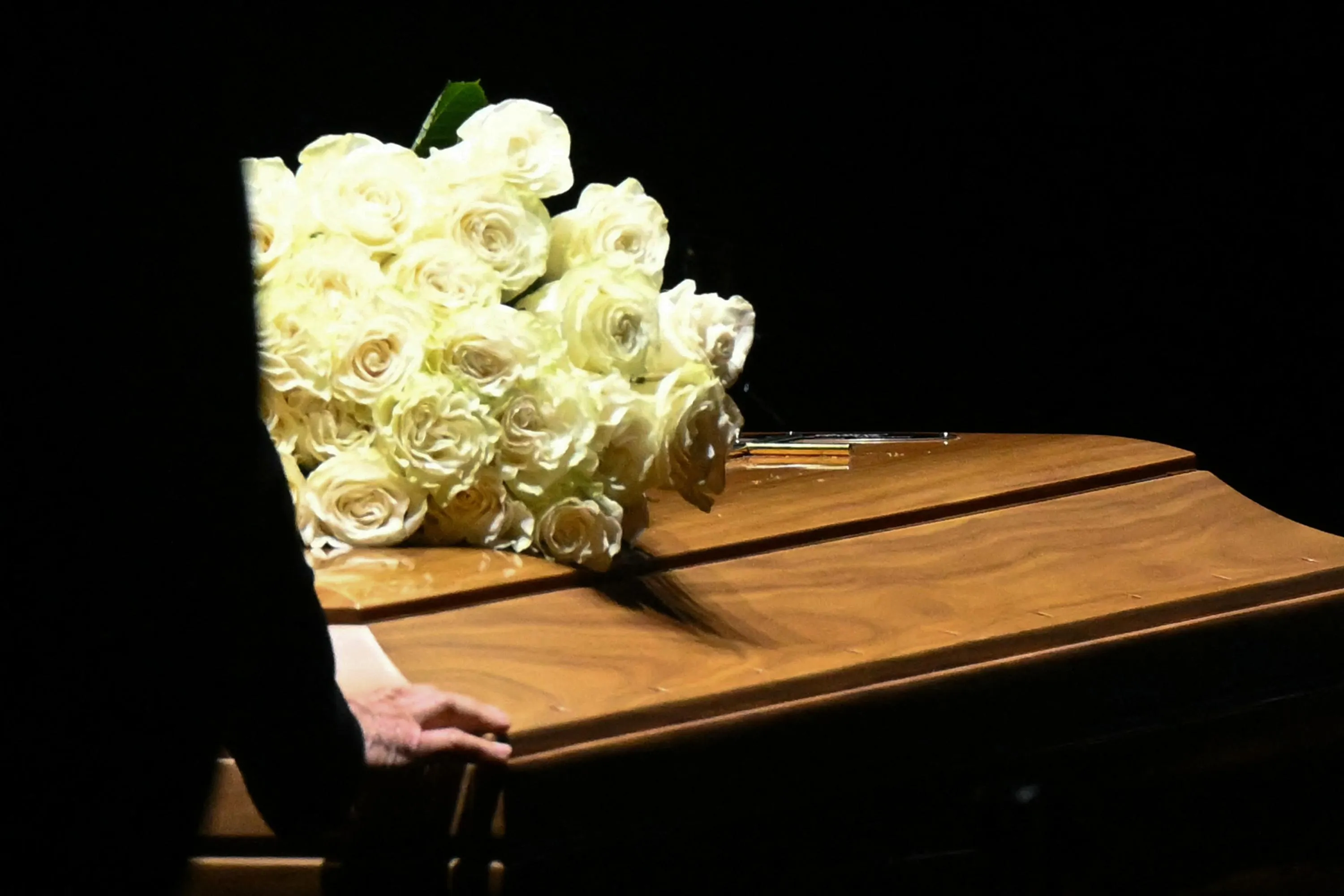 Джорджо Армани умер