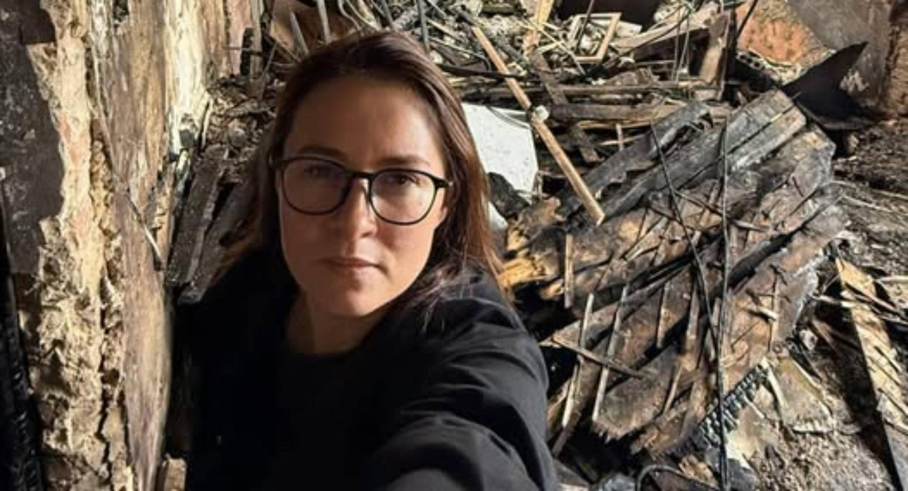 Свириденко у здания Кабмина Свириденко у здания Кабмина