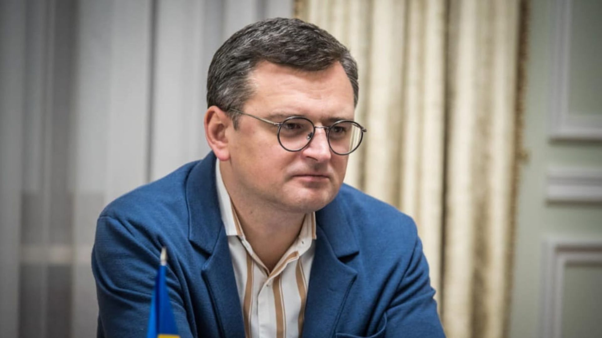 Кулеба вернется в Украину после командировки