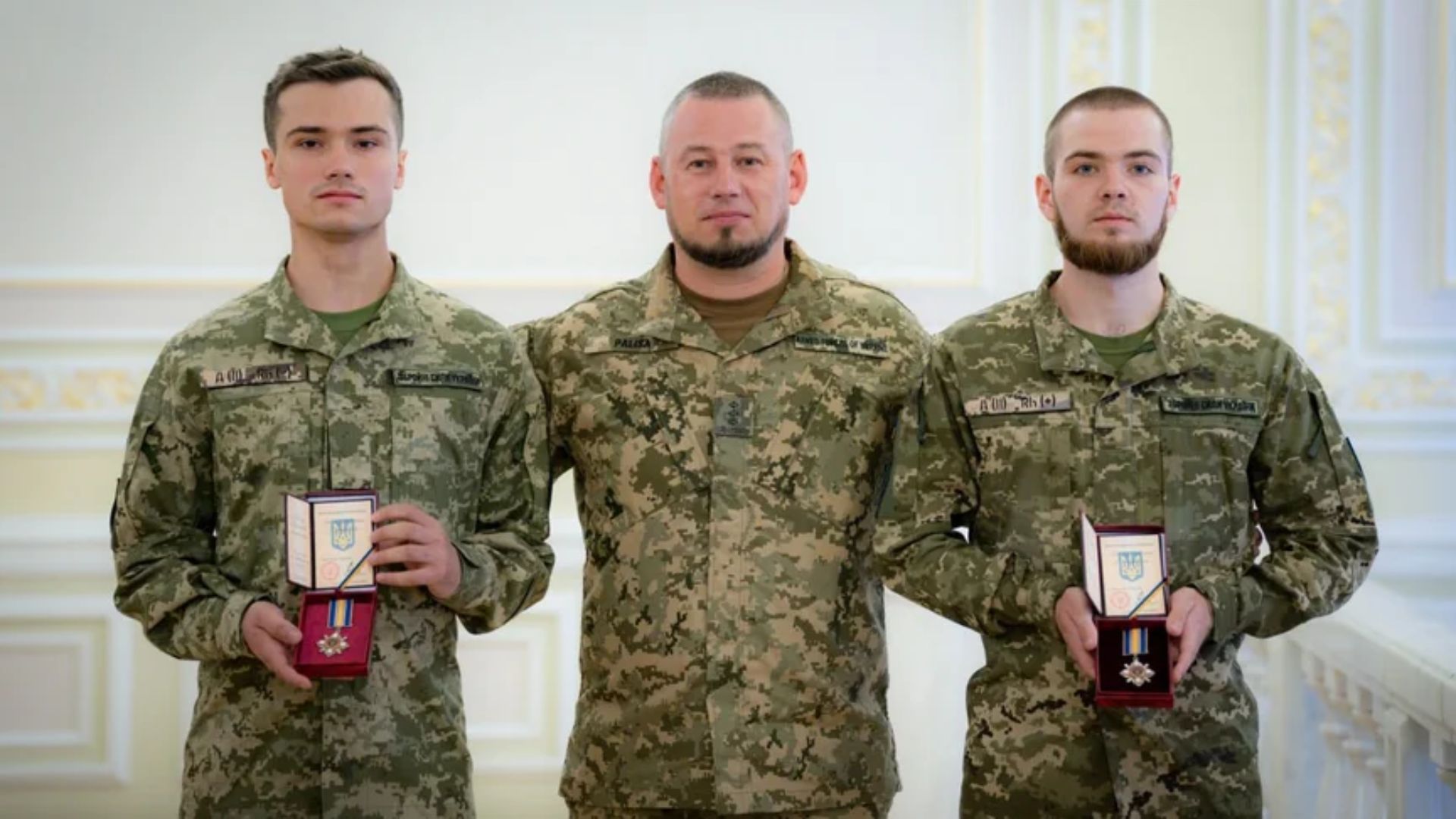 Молоді військові отримали ордени "За мужність" Молоді військові отримали ордени "За мужність"