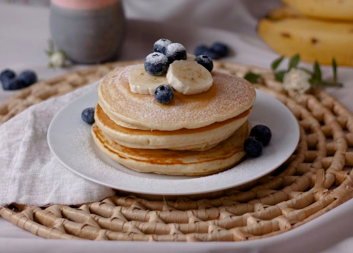 Пухкі та ніжні оладки на кефірі