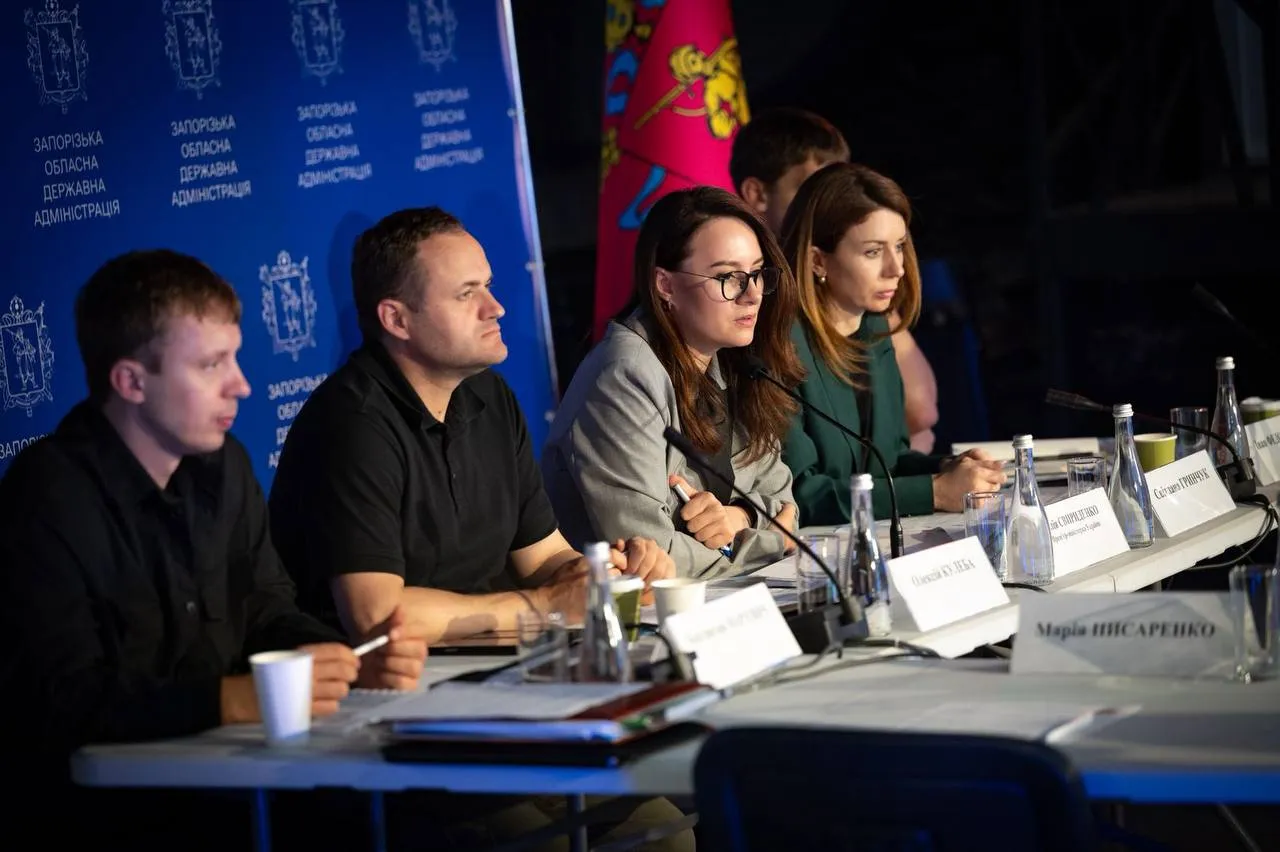 Заседание Антикризисного штаба в Запорожье / Юлия Свириденко Заседание Антикризисного штаба в Запорожье / Юлия Свириденко