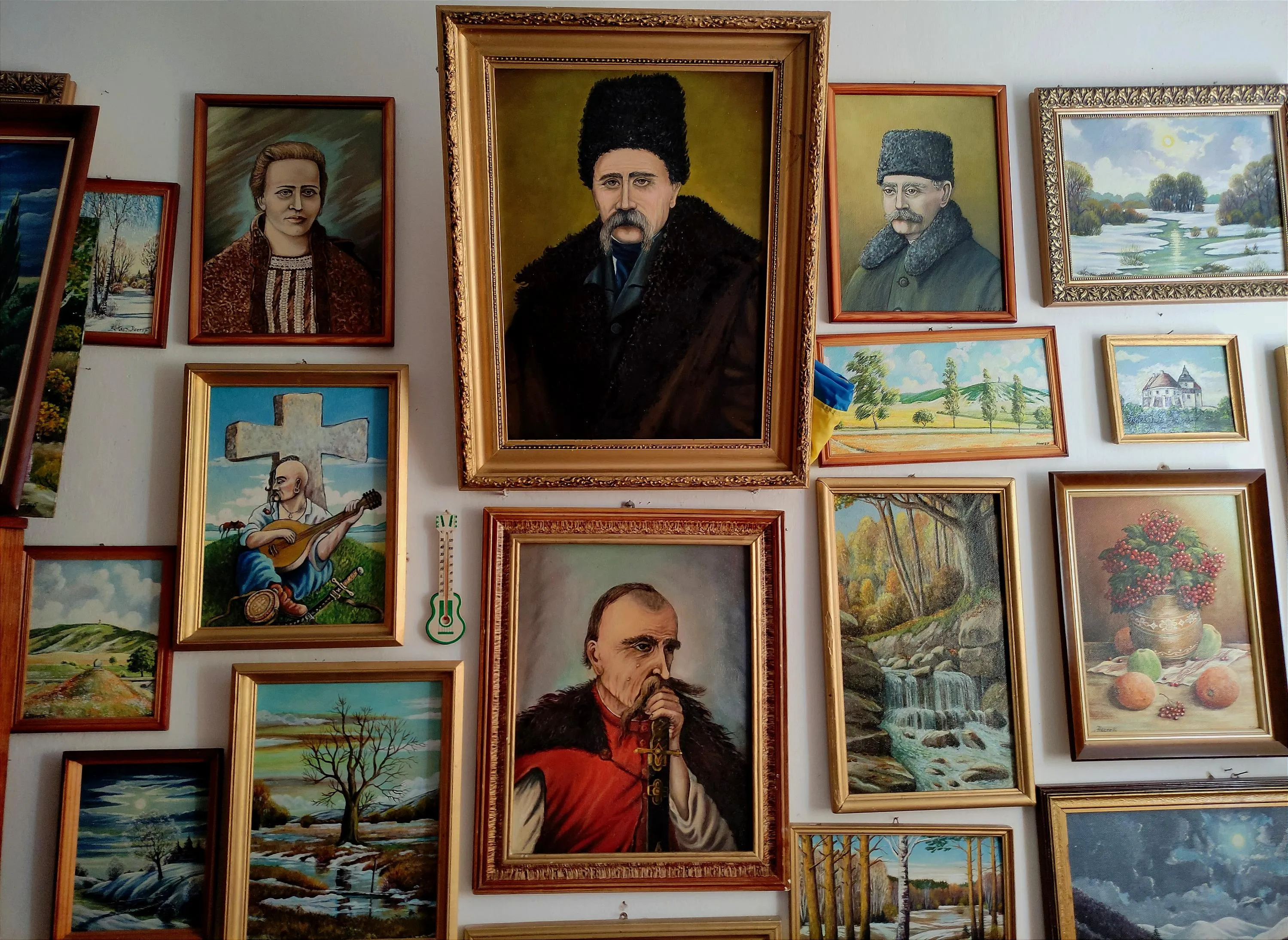 Портрети відомих українців та пейзажі Богдана Нестера