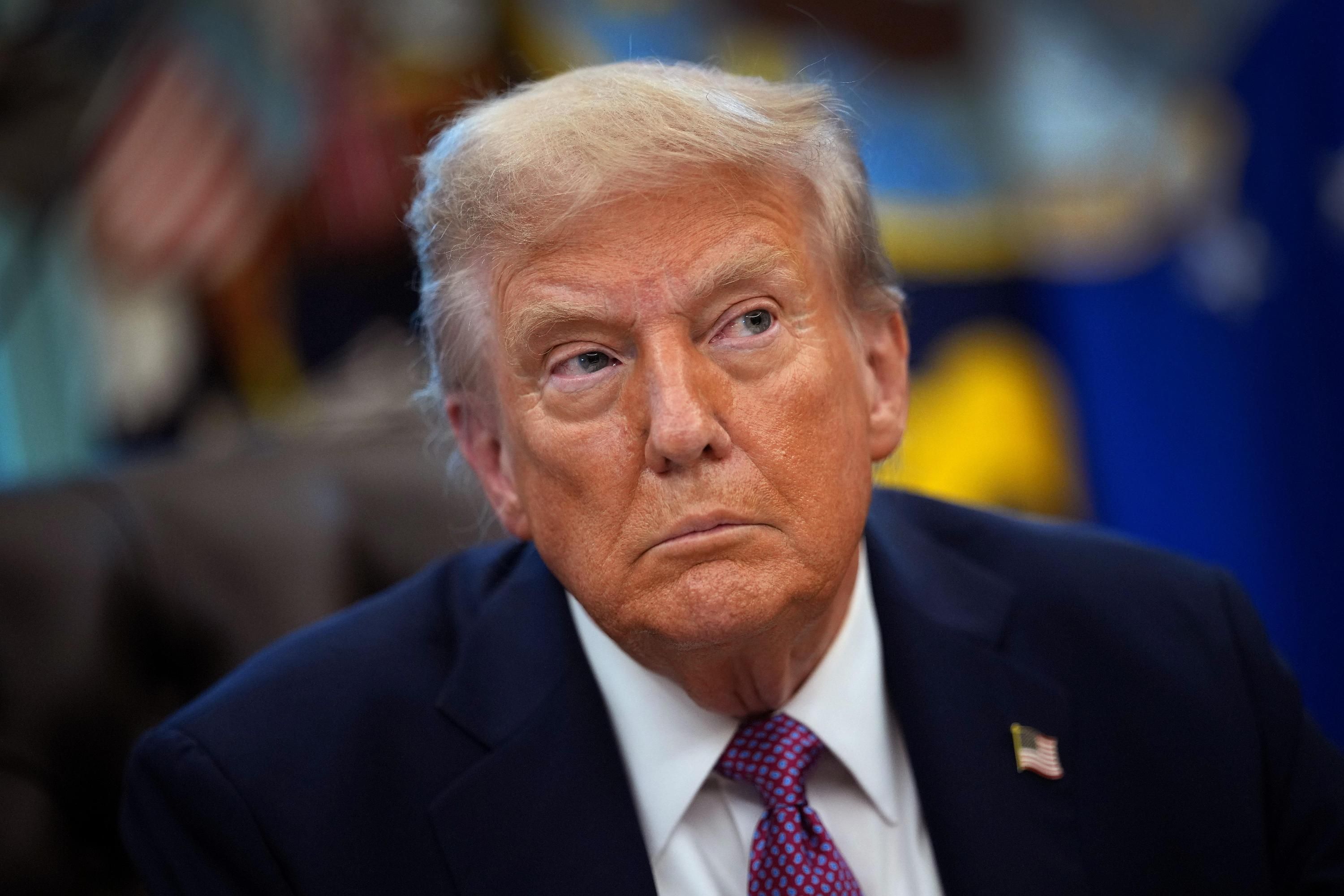 Трамп выдвинул членам НАТО невыполнимое условие для введения санкций против России Трамп выдвинул членам НАТО невыполнимое условие для введения санкций против России