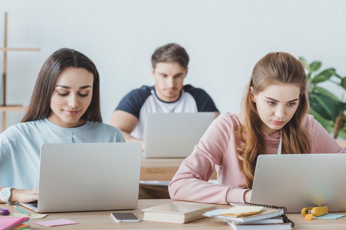 Результати НМТ-2025 - які середні бали з різних предметів 