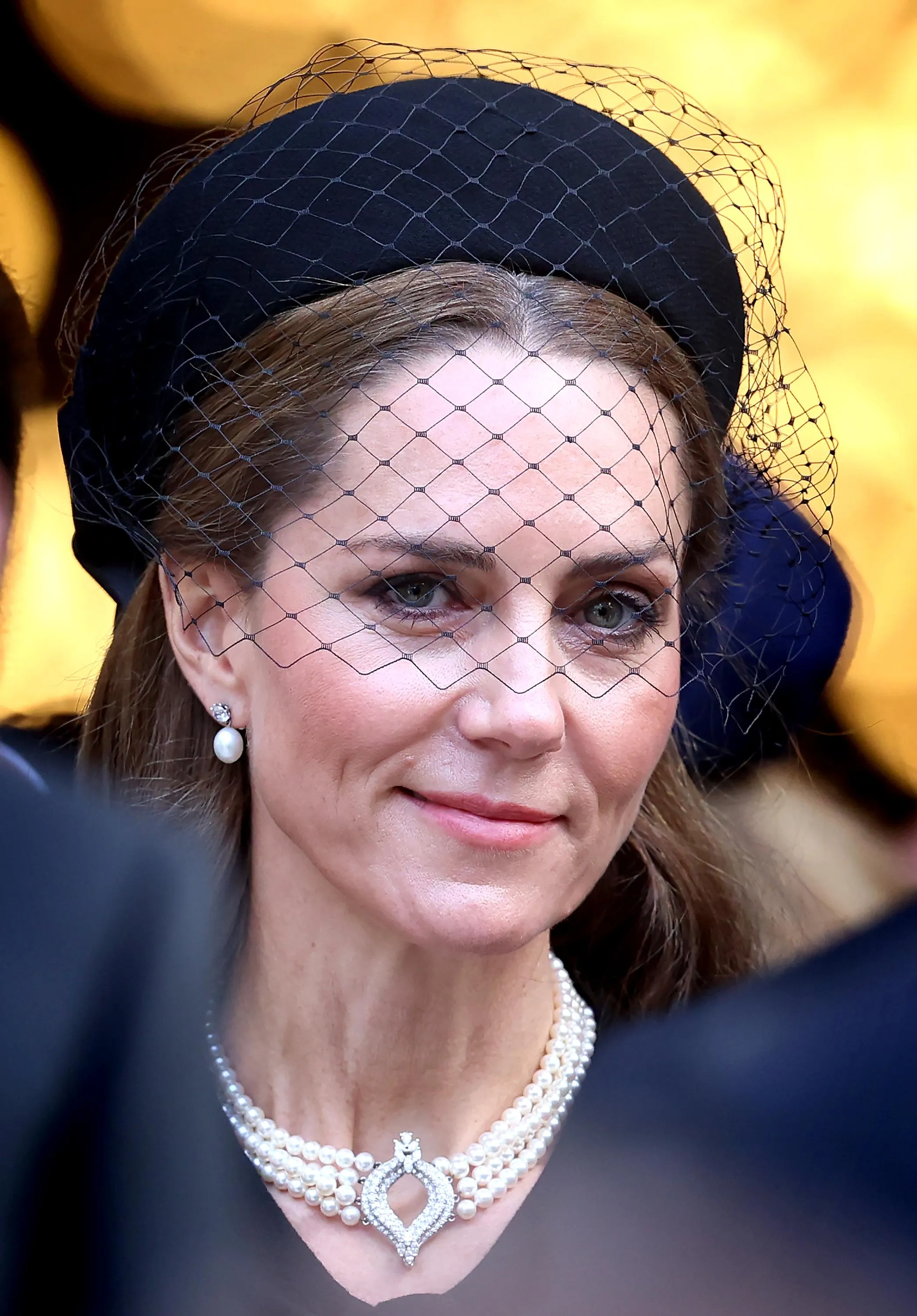 Кейт Міддлтон одягла прикраси покійної Єлизавети II Кейт Міддлтон одягла прикраси покійної Єлизавети II