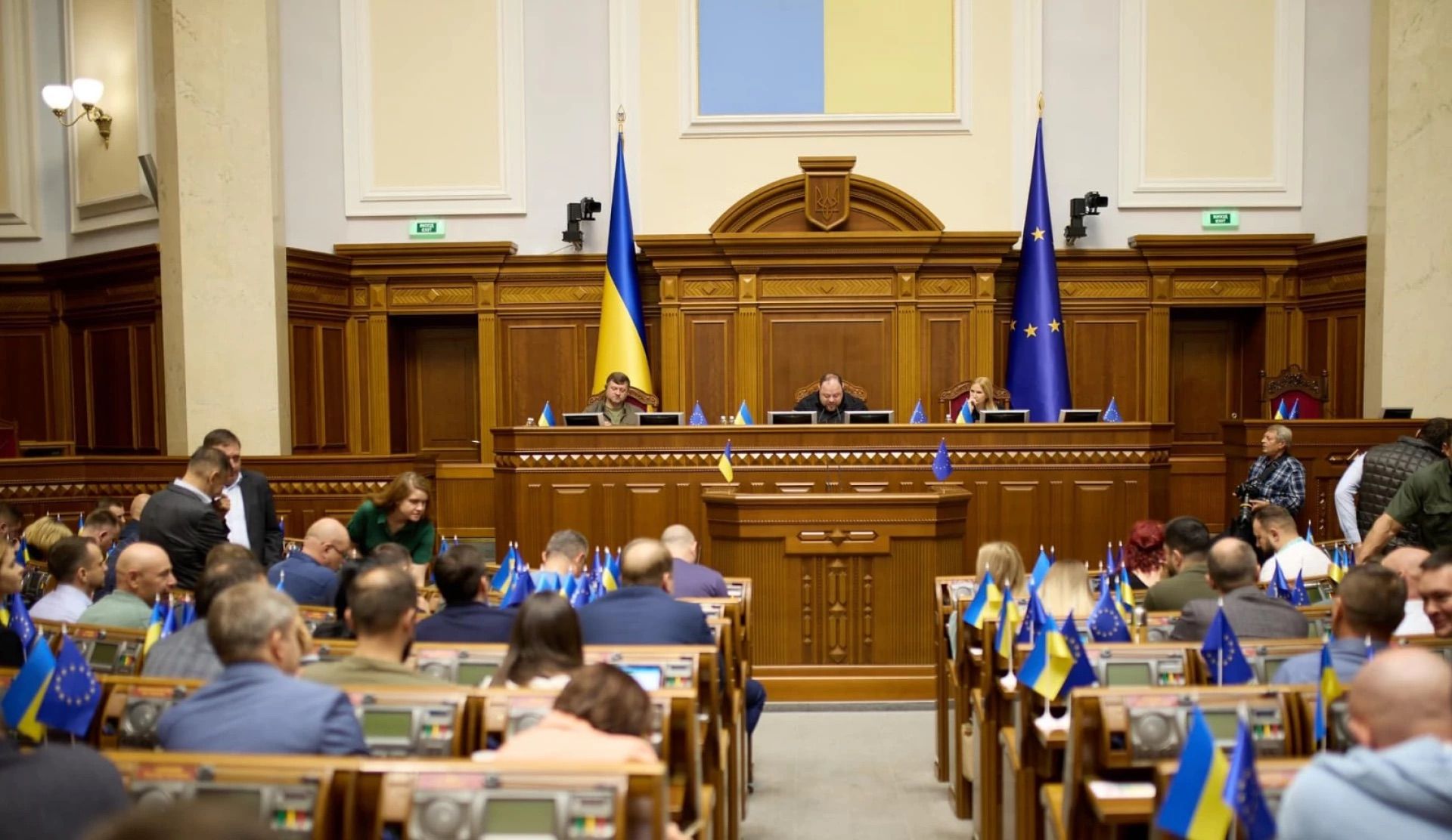 Рада ухвалила закон про військового омбудсмена Рада ухвалила закон про військового омбудсмена