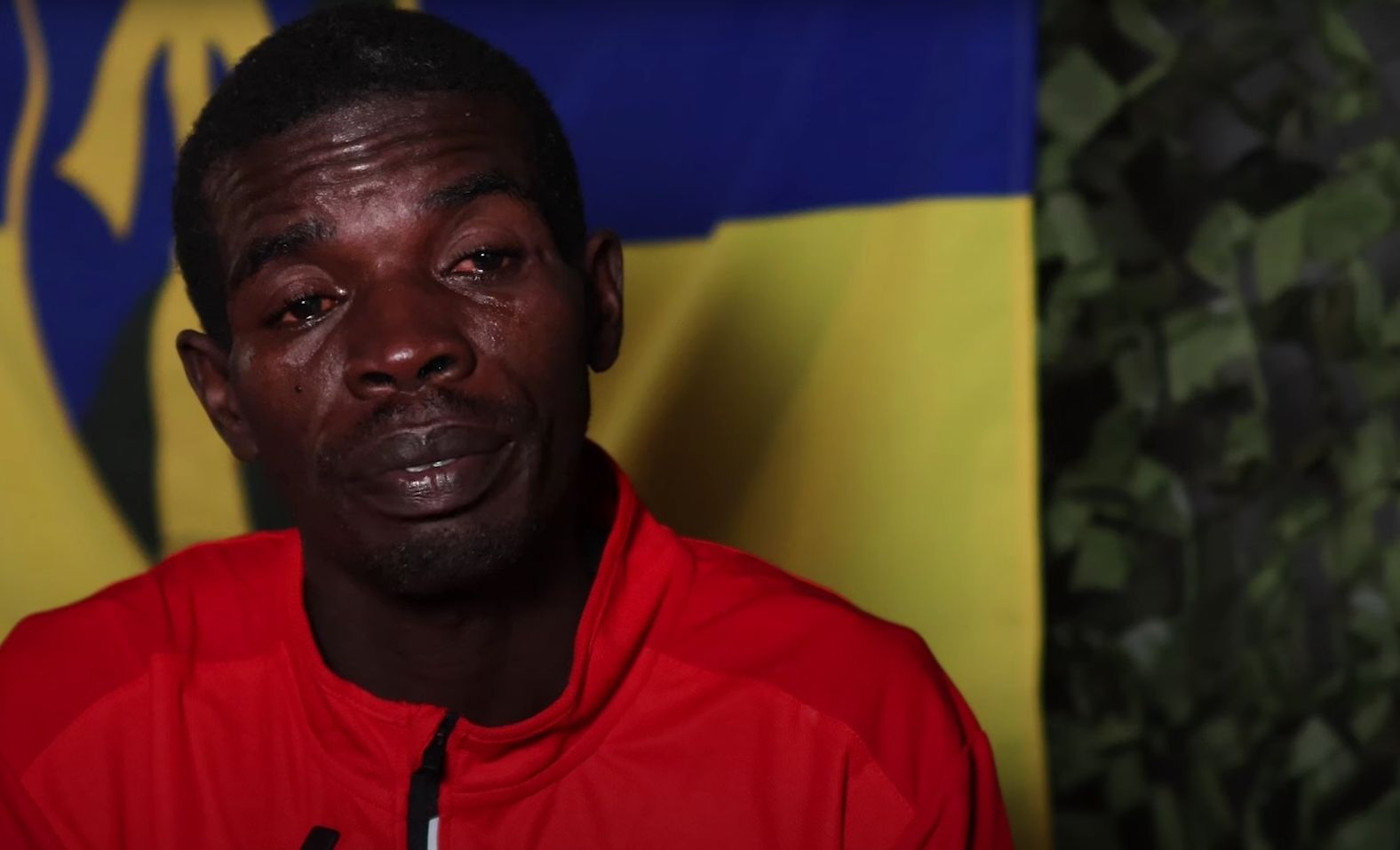 Спортсмен і їхав у Росію за "гарними місцями": ЗСУ на Харківщині взяли в полон громадянина Кенії - 24 Канал Спортсмен і їхав у Росію за "гарними місцями": ЗСУ на Харківщині взяли в полон громадянина Кенії - 24 Канал