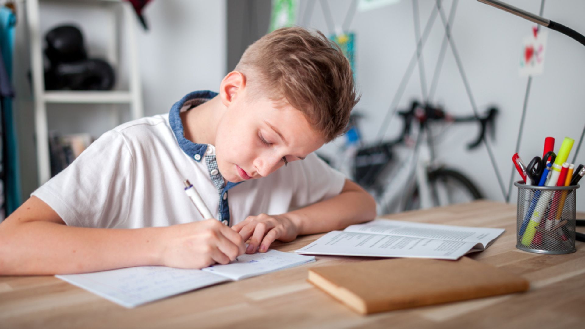 Уряд розширив програму "Пакунок школяра": де можна буде використати допомогу - Освіта Уряд розширив програму "Пакунок школяра": де можна буде використати допомогу - Освіта