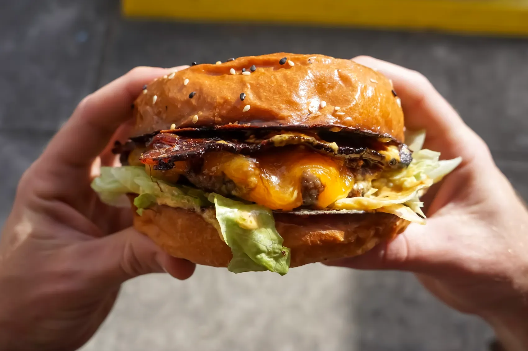 У Північній Кореї заборонили говорити гамбургер У Північній Кореї заборонили говорити гамбургер