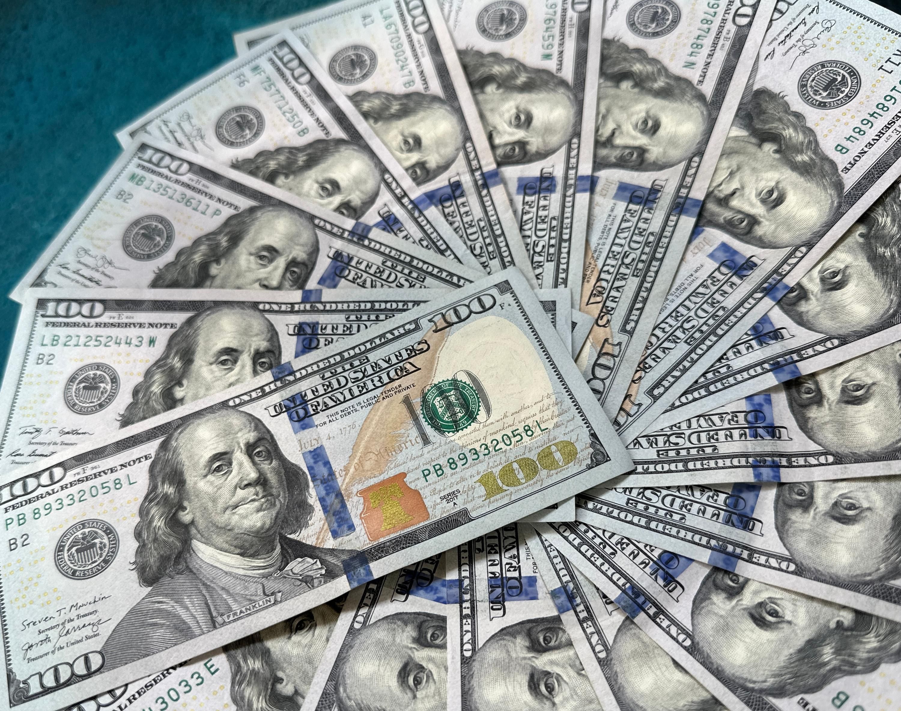 Банкноти долара Банкноти долара