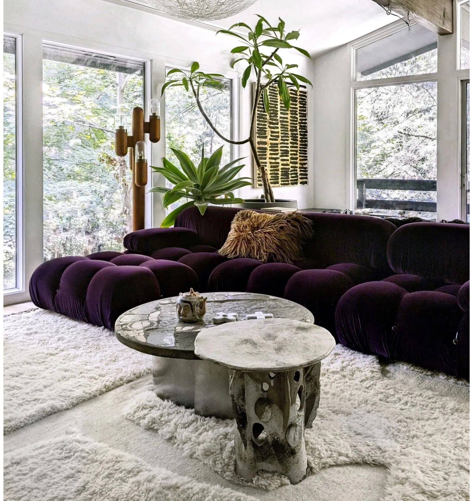 Диван в гостиной - какой цвет выберут, неожиданный тренд - Недвижимость Диван в гостиной - какой цвет выберут, неожиданный тренд - Недвижимость