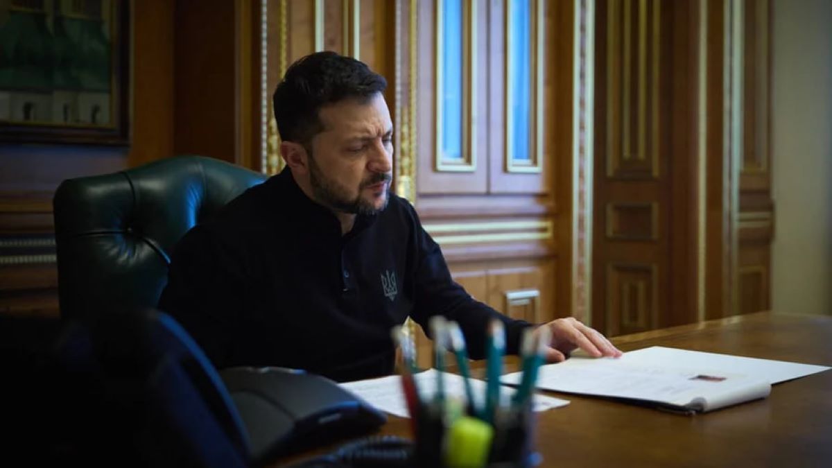 Нові укази про введення санкцій проти проросійських діячів Нові укази про введення санкцій проти проросійських діячів