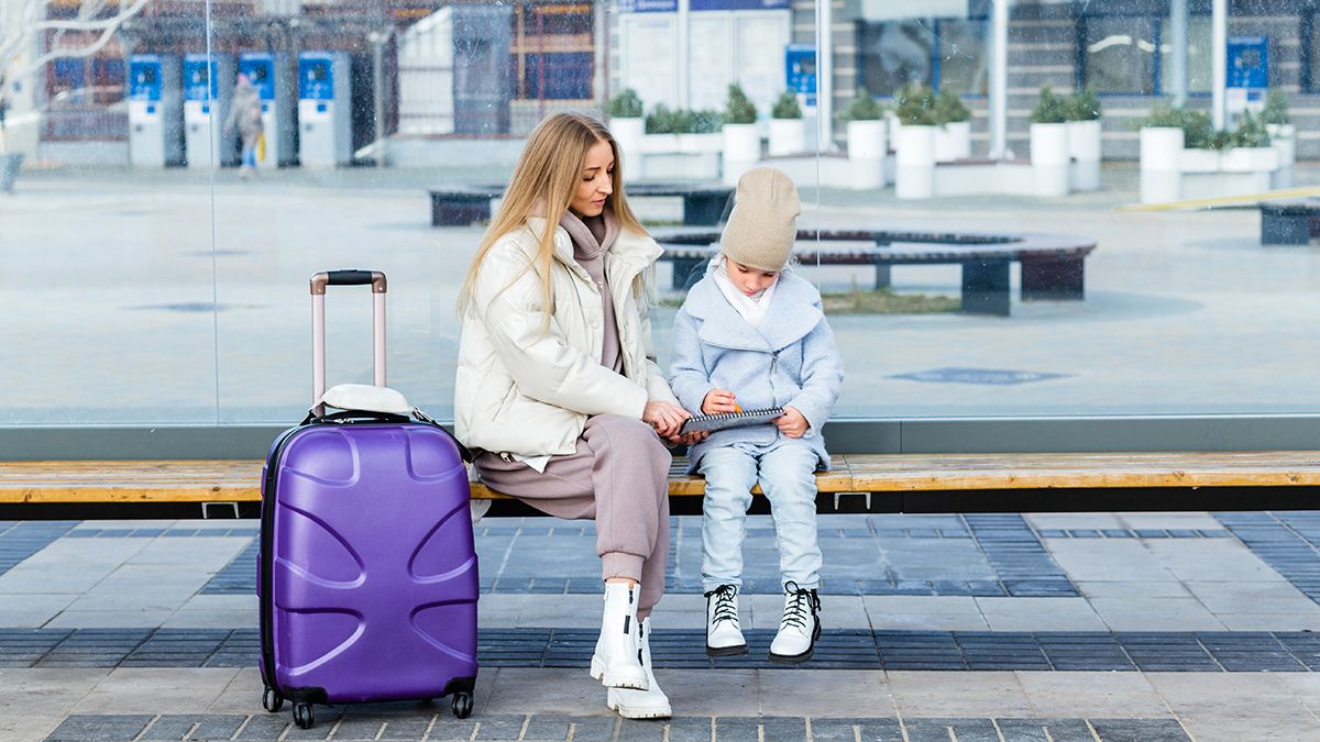 Українці можуть перевірити, чи є право на виїзд за кордон Українці можуть перевірити, чи є право на виїзд за кордон