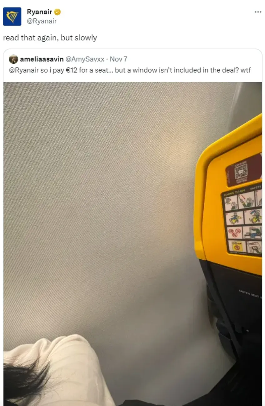 Обурення пасажира, який отримав місце без вікна, та відповідь Ryanair Обурення пасажира, який отримав місце без вікна, та відповідь Ryanair