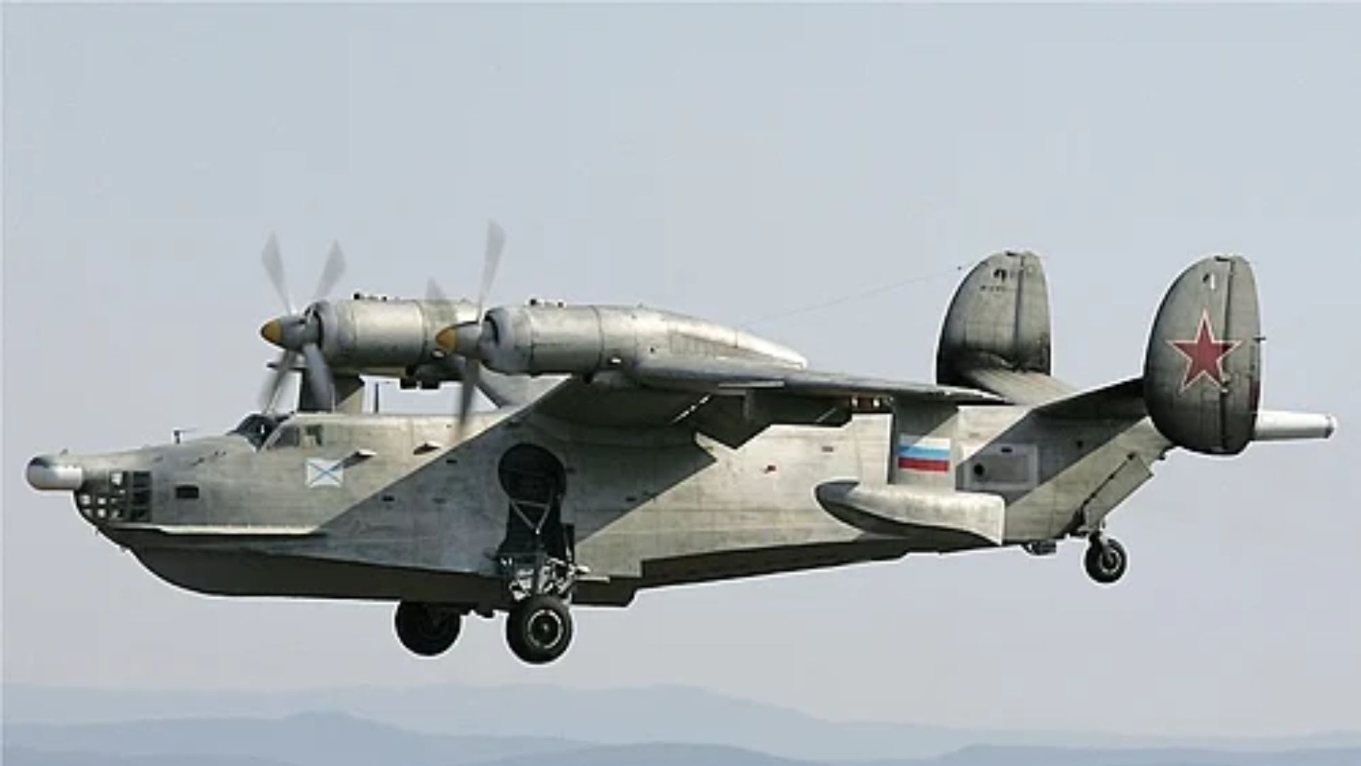 Летающая лодка: что это за самолеты Бе-12 Чайка, которые сожгли ГУР