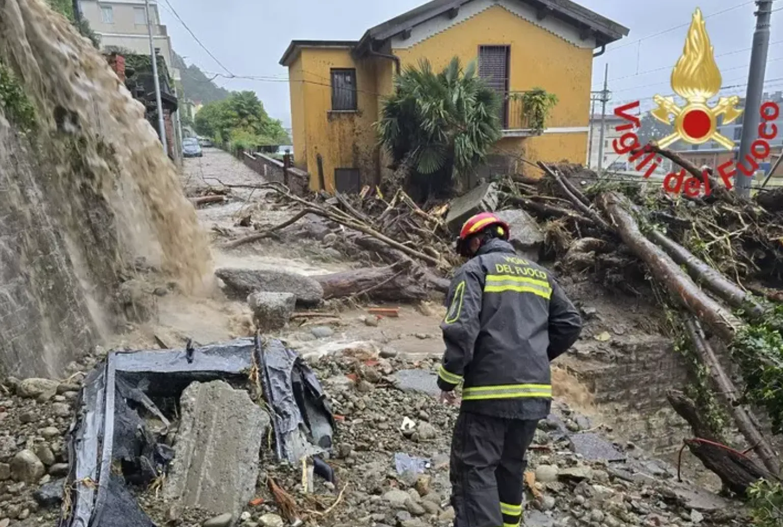В Мілані через зливи сталися зсуви грунту