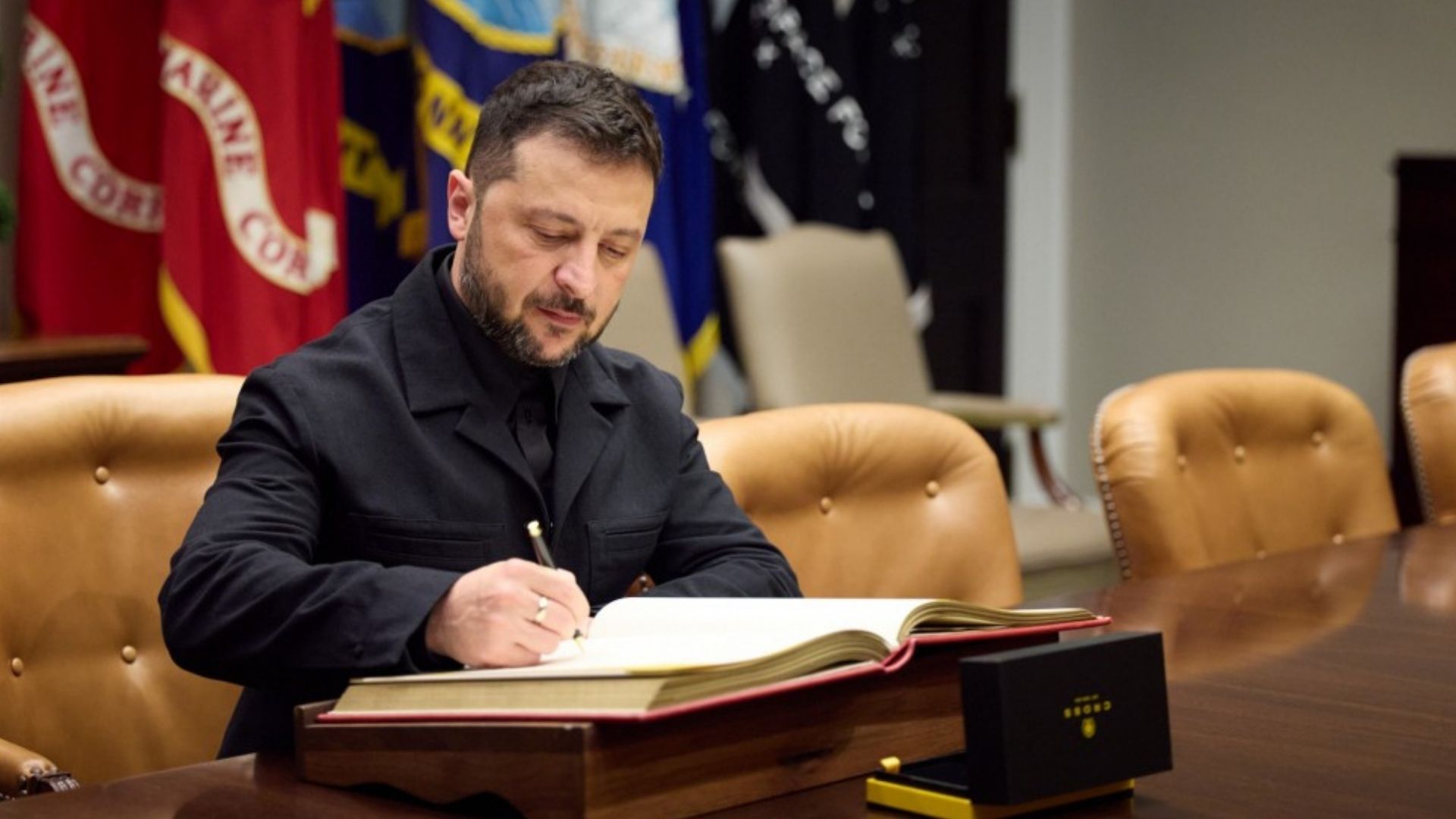 Зеленський у США проводить зустрічі з лідерами ЄС Зеленський у США проводить зустрічі з лідерами ЄС