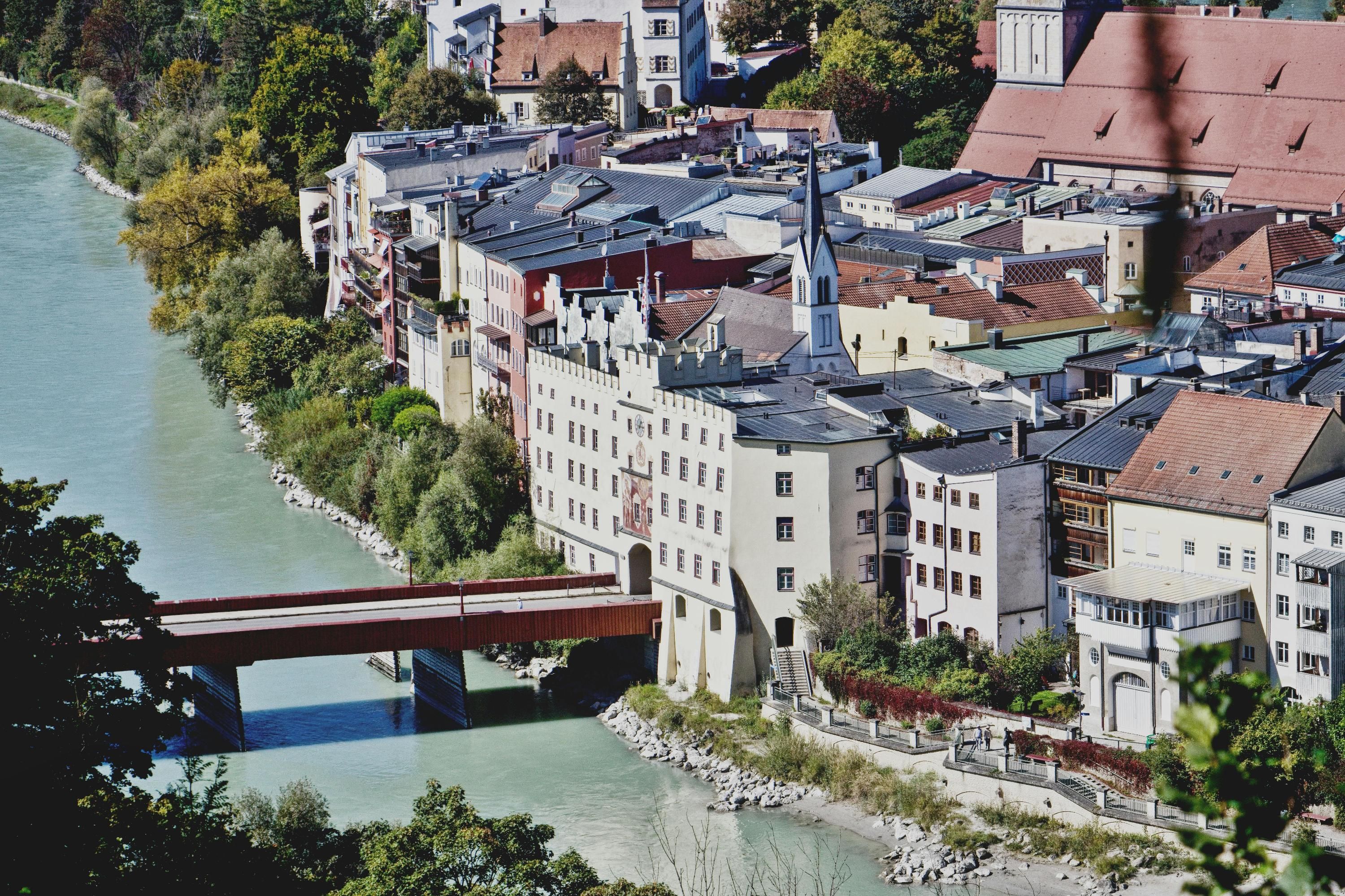 Украинка сравнила жизнь в Канаде и Германии Украинка сравнила жизнь в Канаде и Германии