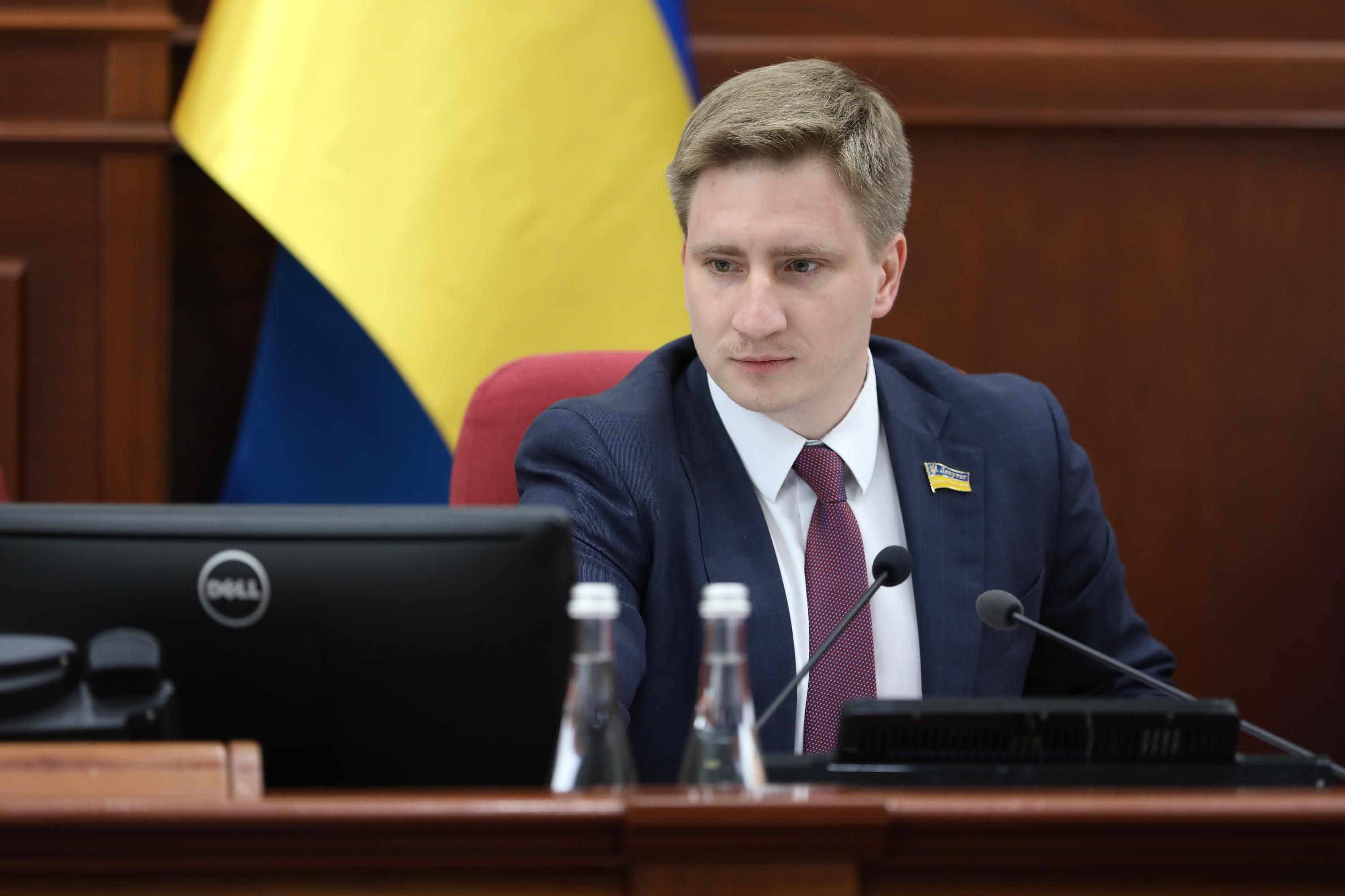 Володимир Бондаренко прокоментував ініціативу щодо відсторонення Віталія Кличка Володимир Бондаренко прокоментував ініціативу щодо відсторонення Віталія Кличка