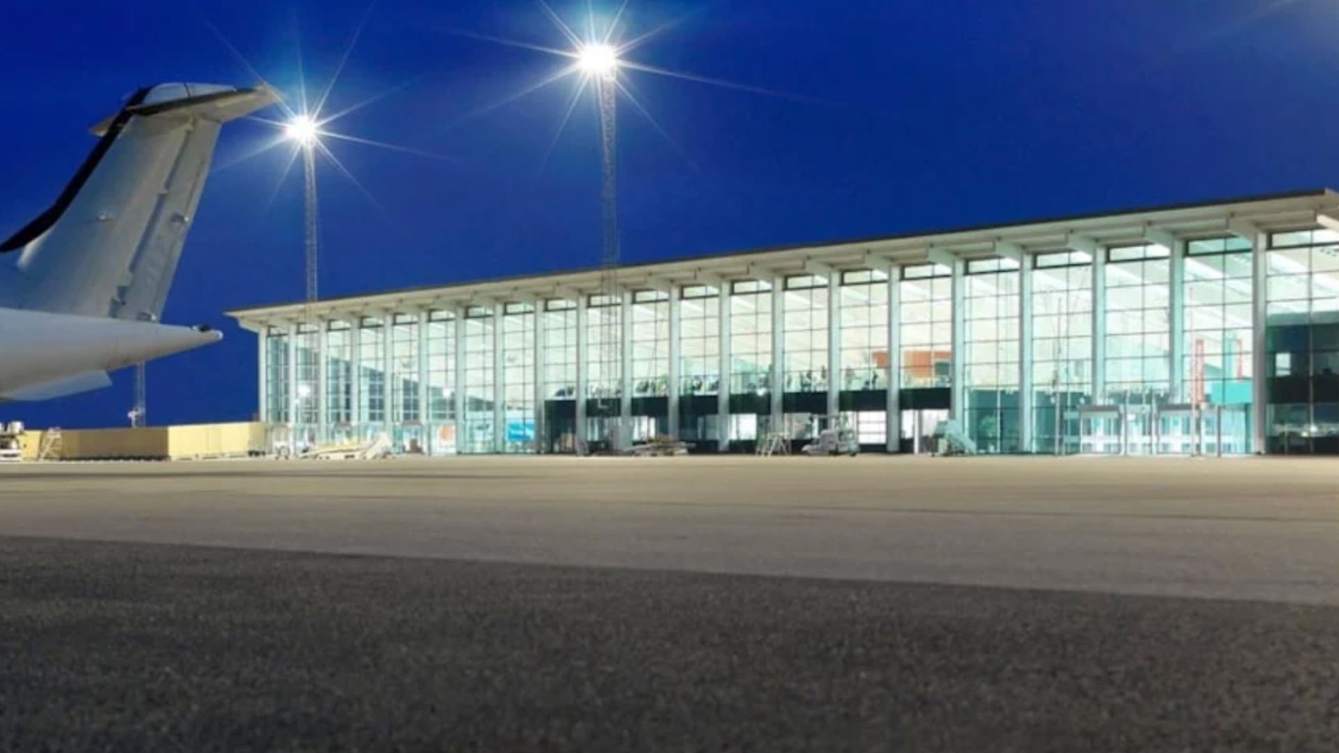 Аеропорт Ольборг у Данії закрили через дрони в повітряному просторі Аеропорт Ольборг у Данії закрили через дрони в повітряному просторі