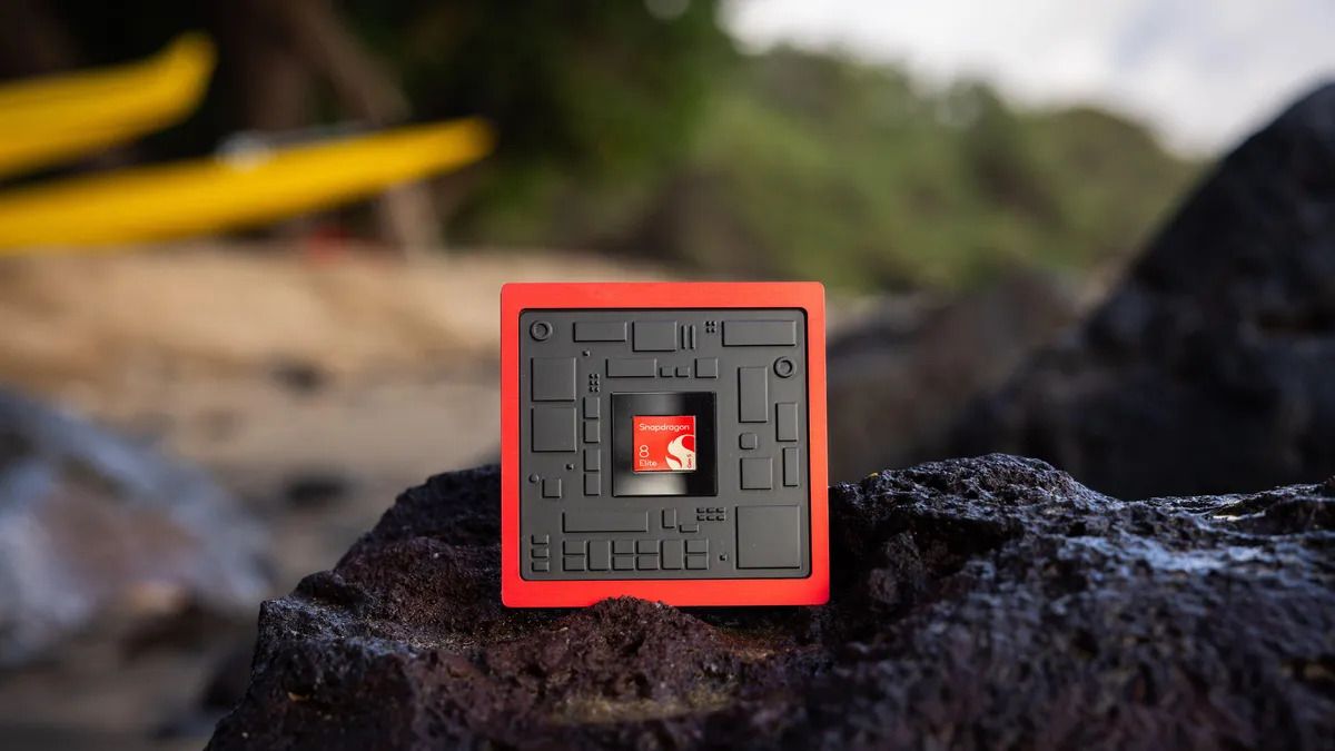 Qualcomm представила Snapdragon 8 Elite Gen 5 с мощным ИИ и новой графикой Qualcomm представила Snapdragon 8 Elite Gen 5 с мощным ИИ и новой графикой