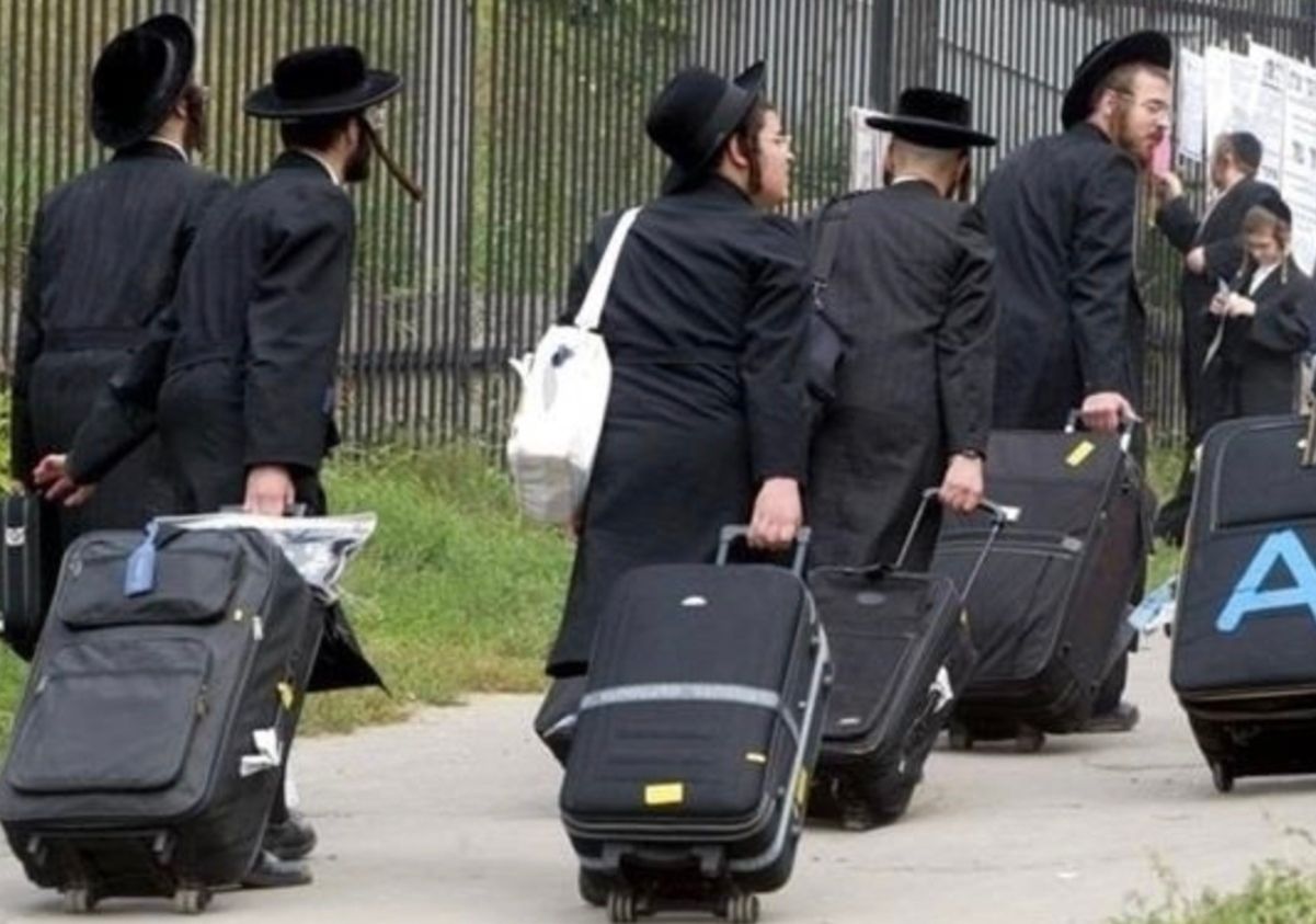 На границе вырос пассажиропоток из-за выезда паломников На границе вырос пассажиропоток из-за выезда паломников