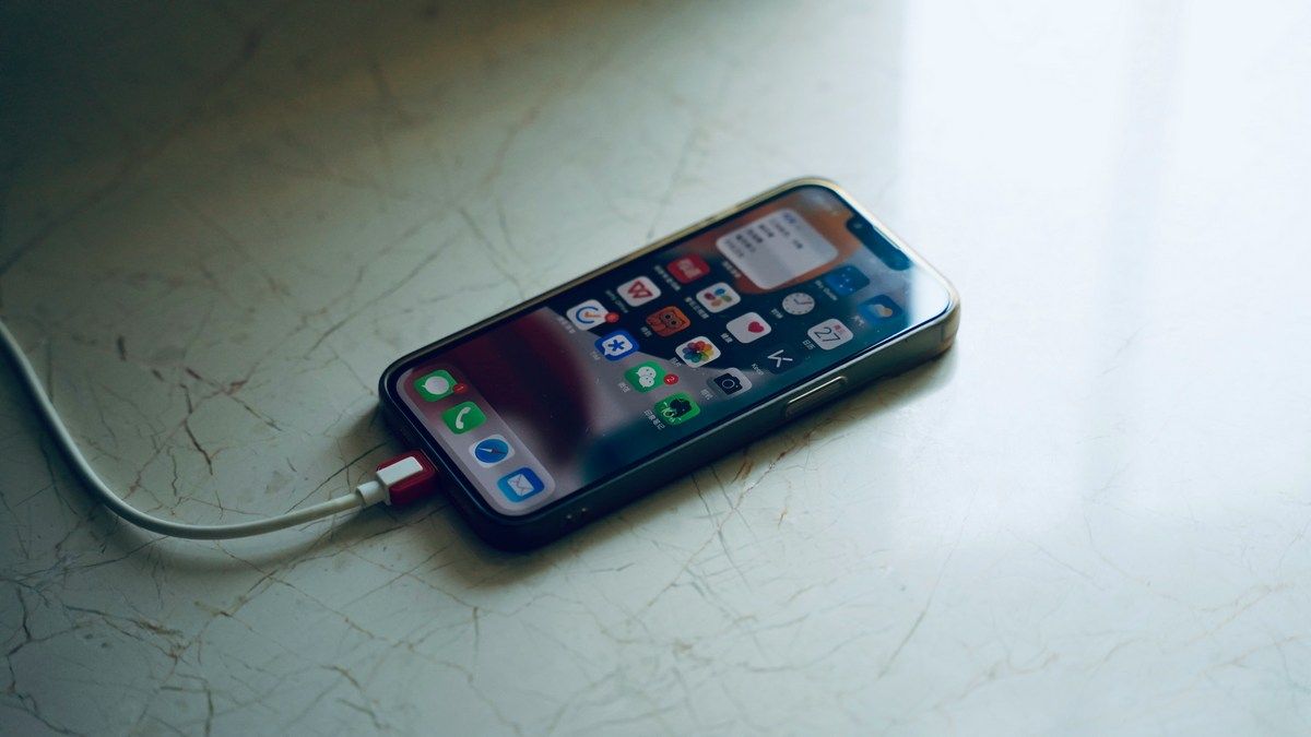 Состояние батареи iPhone – как проверить исправность аккумулятора, когда его надо менять Состояние батареи iPhone – как проверить исправность аккумулятора, когда его надо менять