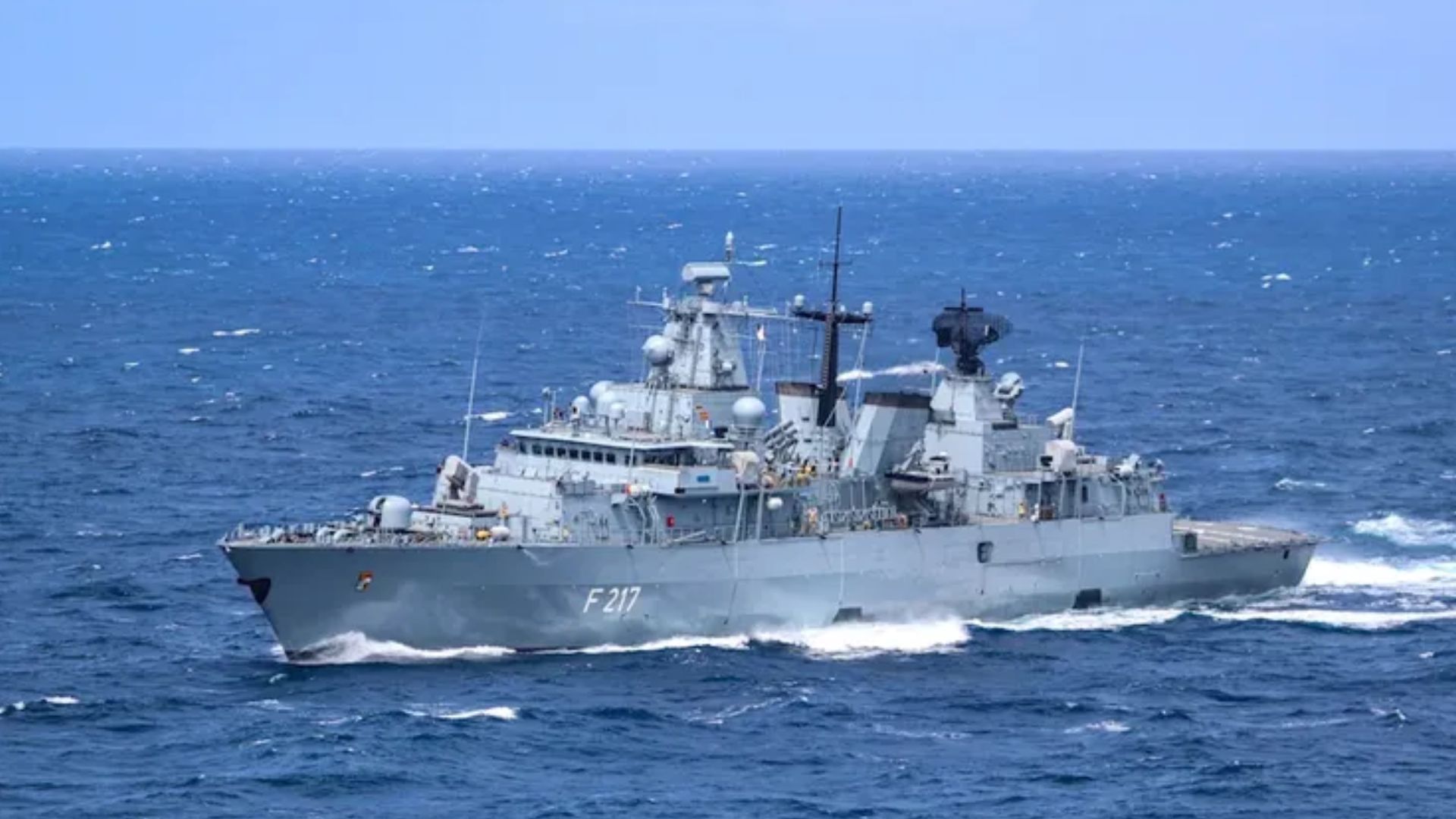 НАТО направило у Балтійське море фрегат