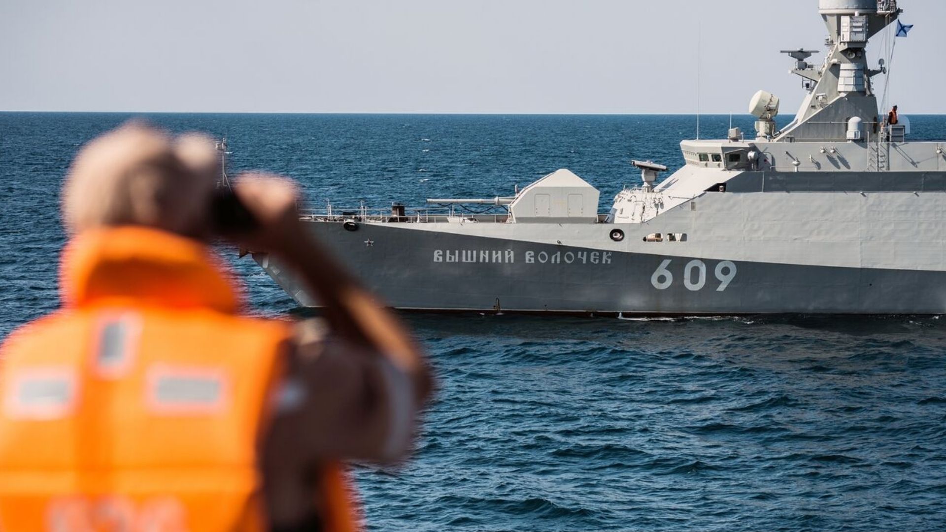 Корабель Вишній Волочок урізався в цивільний танкер